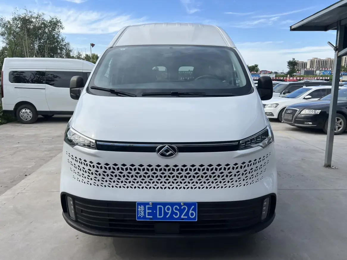 Datong Xintu V70  из Китая