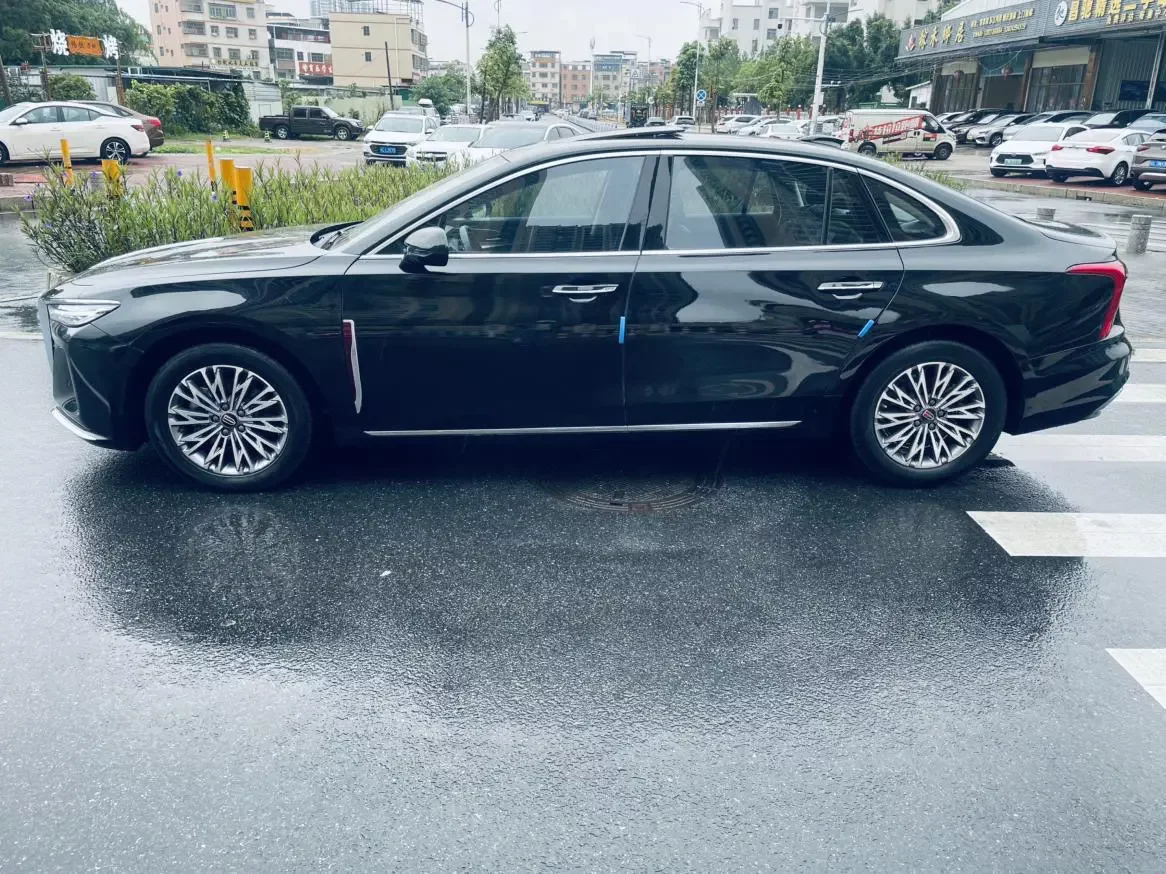 Hongqi H5