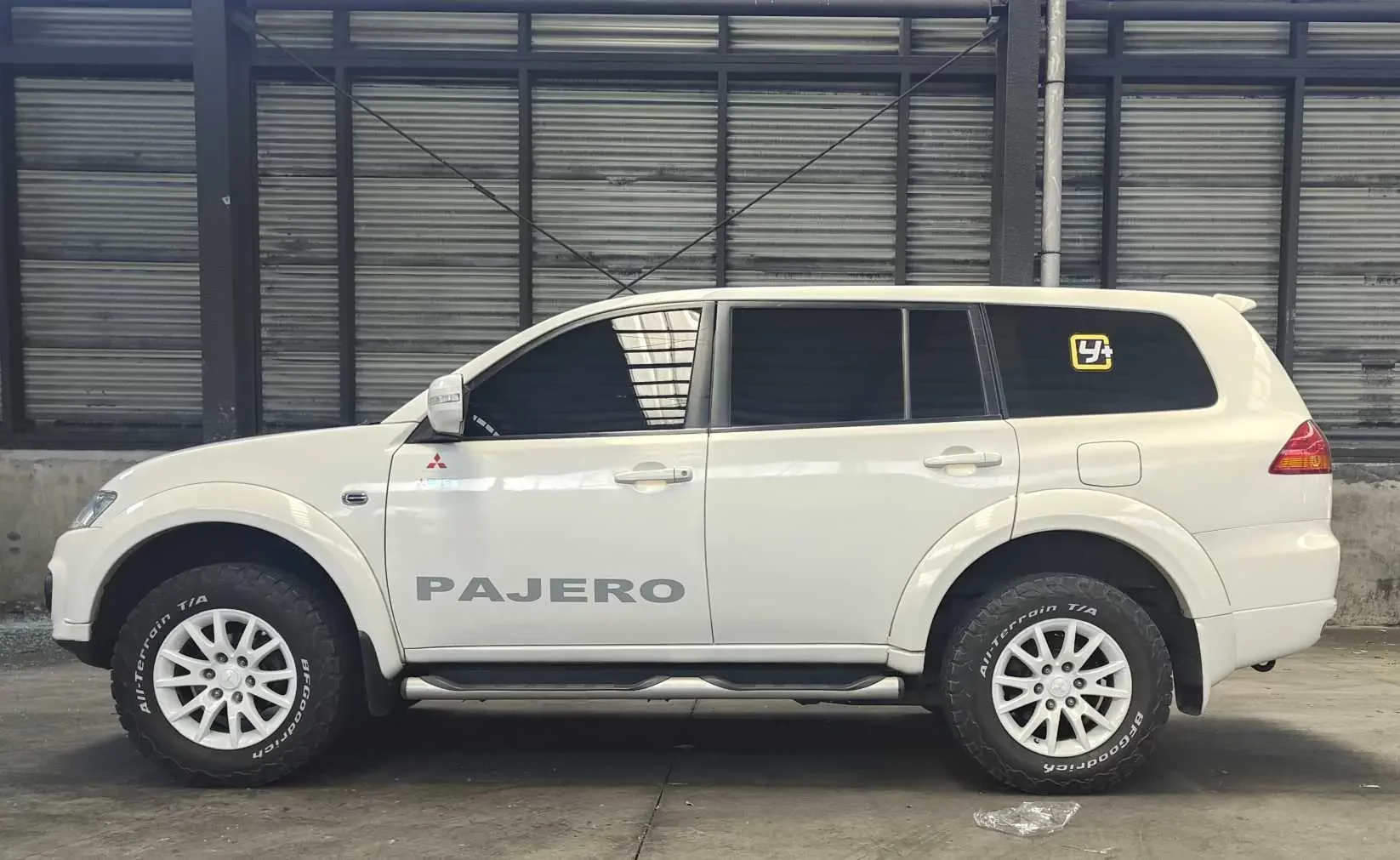 Mitsubishi Pajero Jinchang