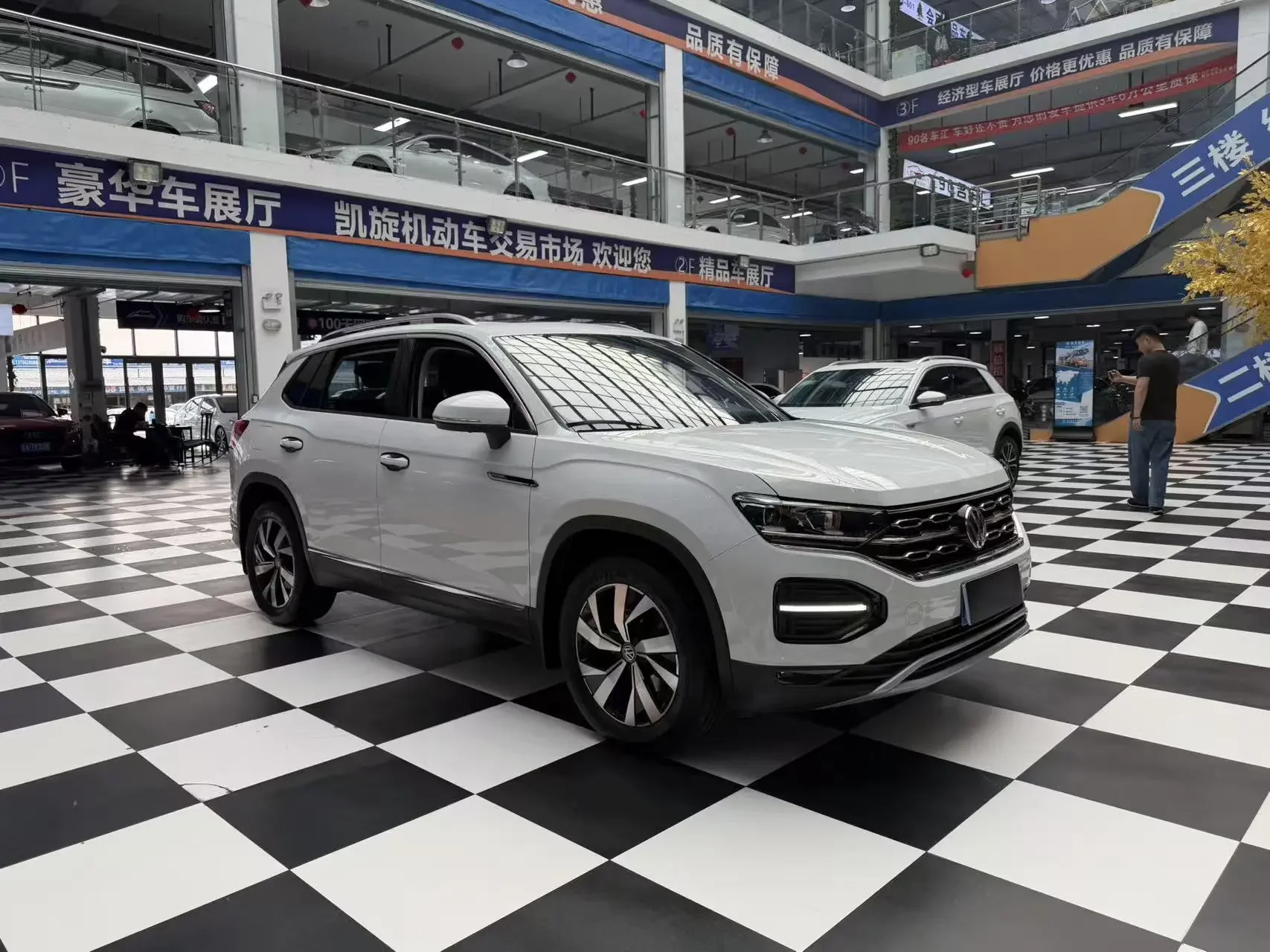 Volkswagen Tayron
