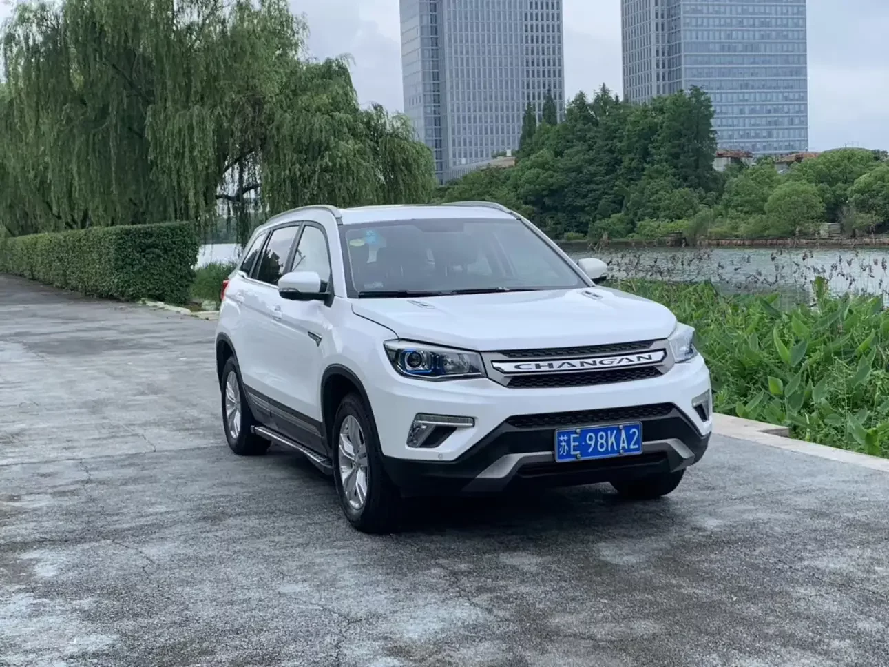 Changan CS75