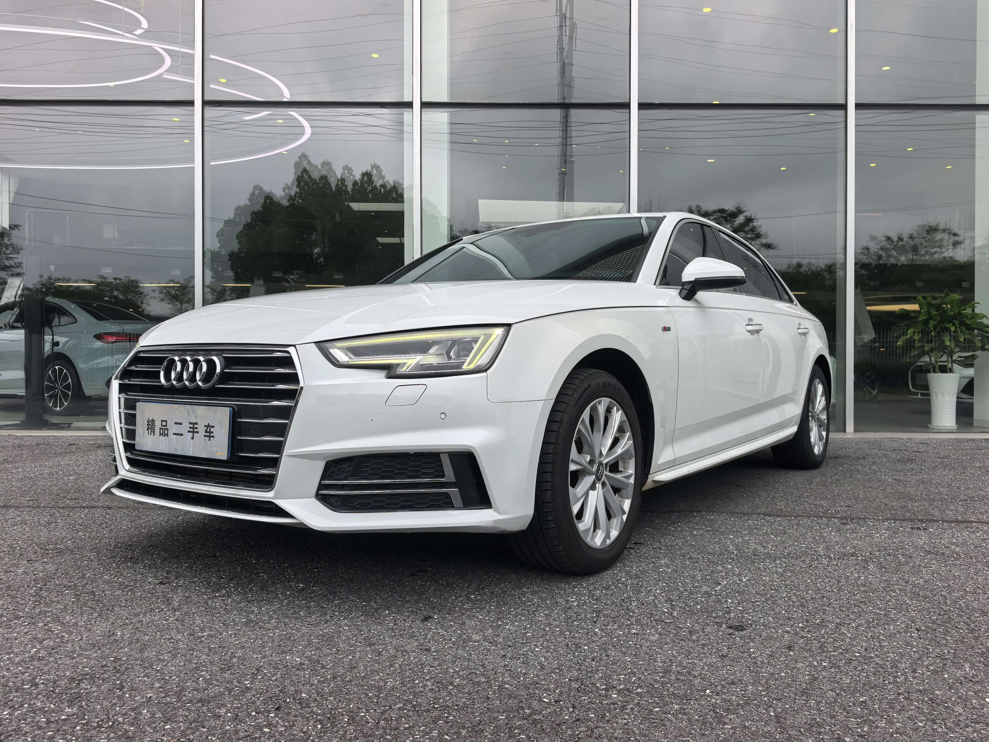Audi A4L
