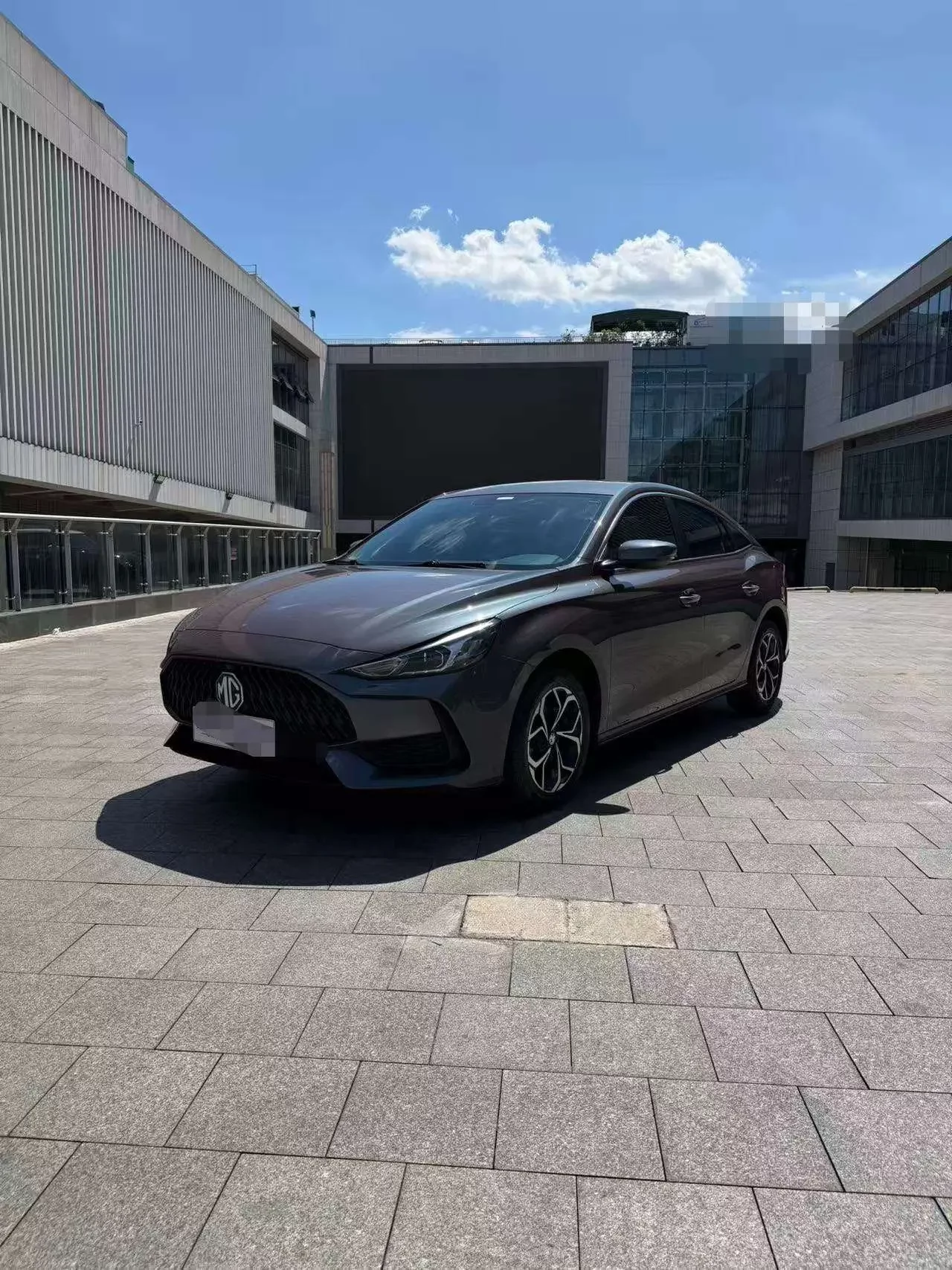 MG 5
