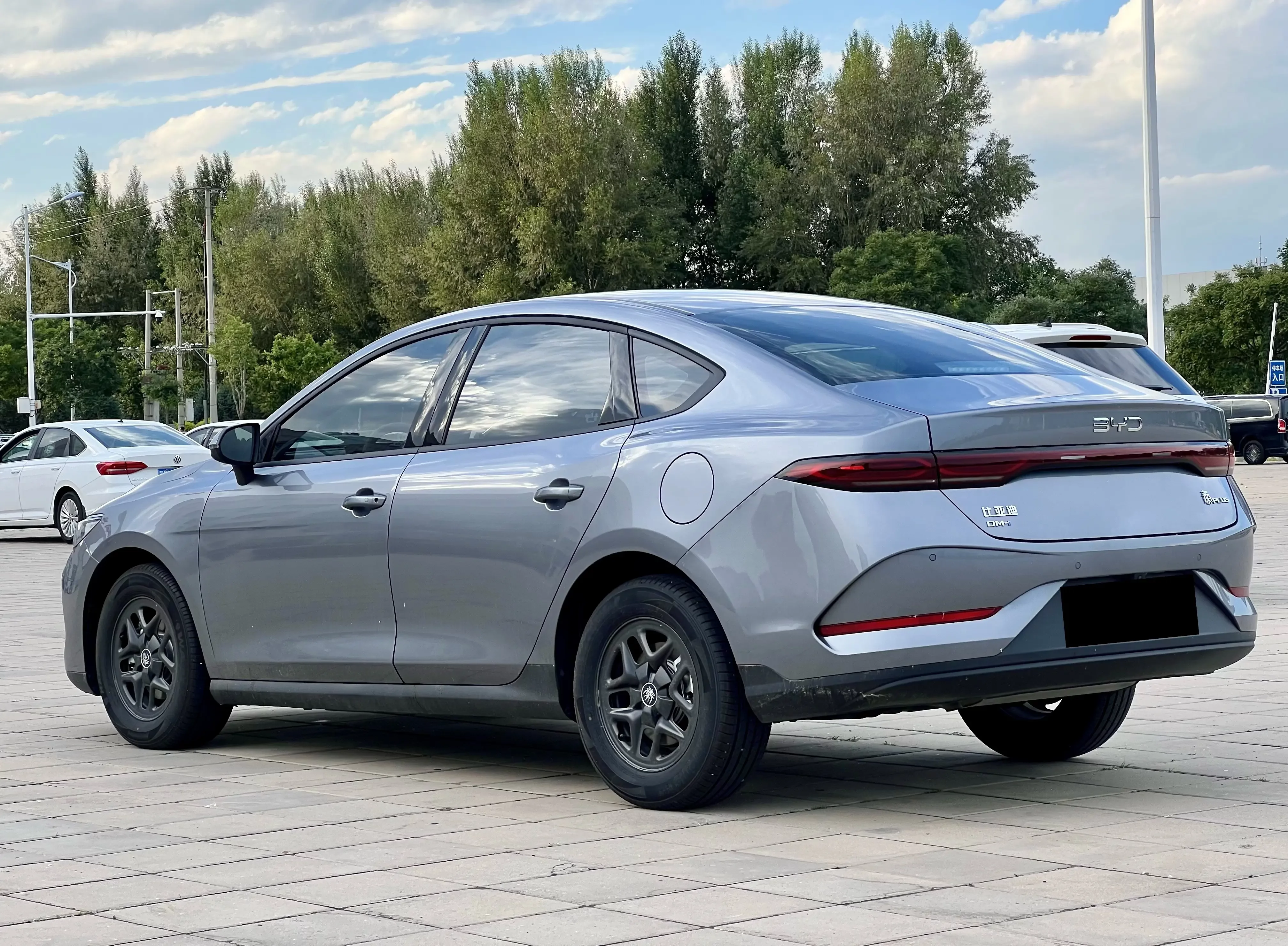 BYD Qin PLUS DM