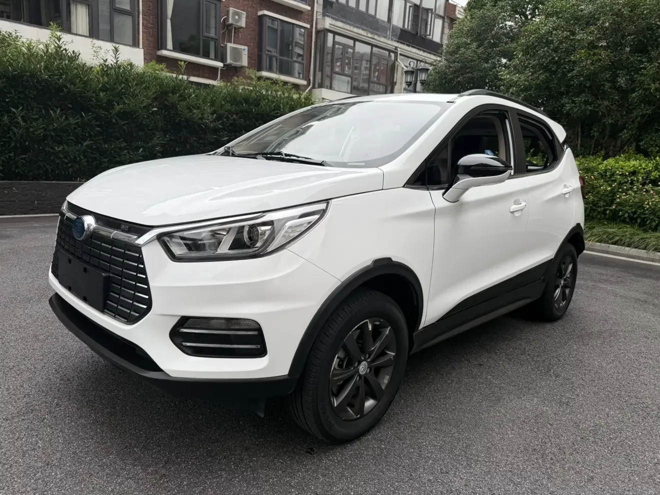 BYD Yuan EV
