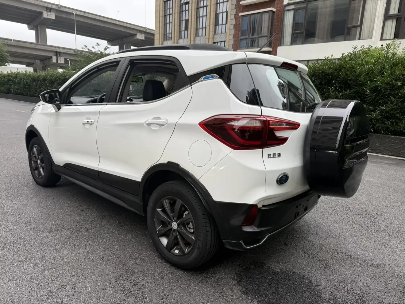 BYD Yuan EV