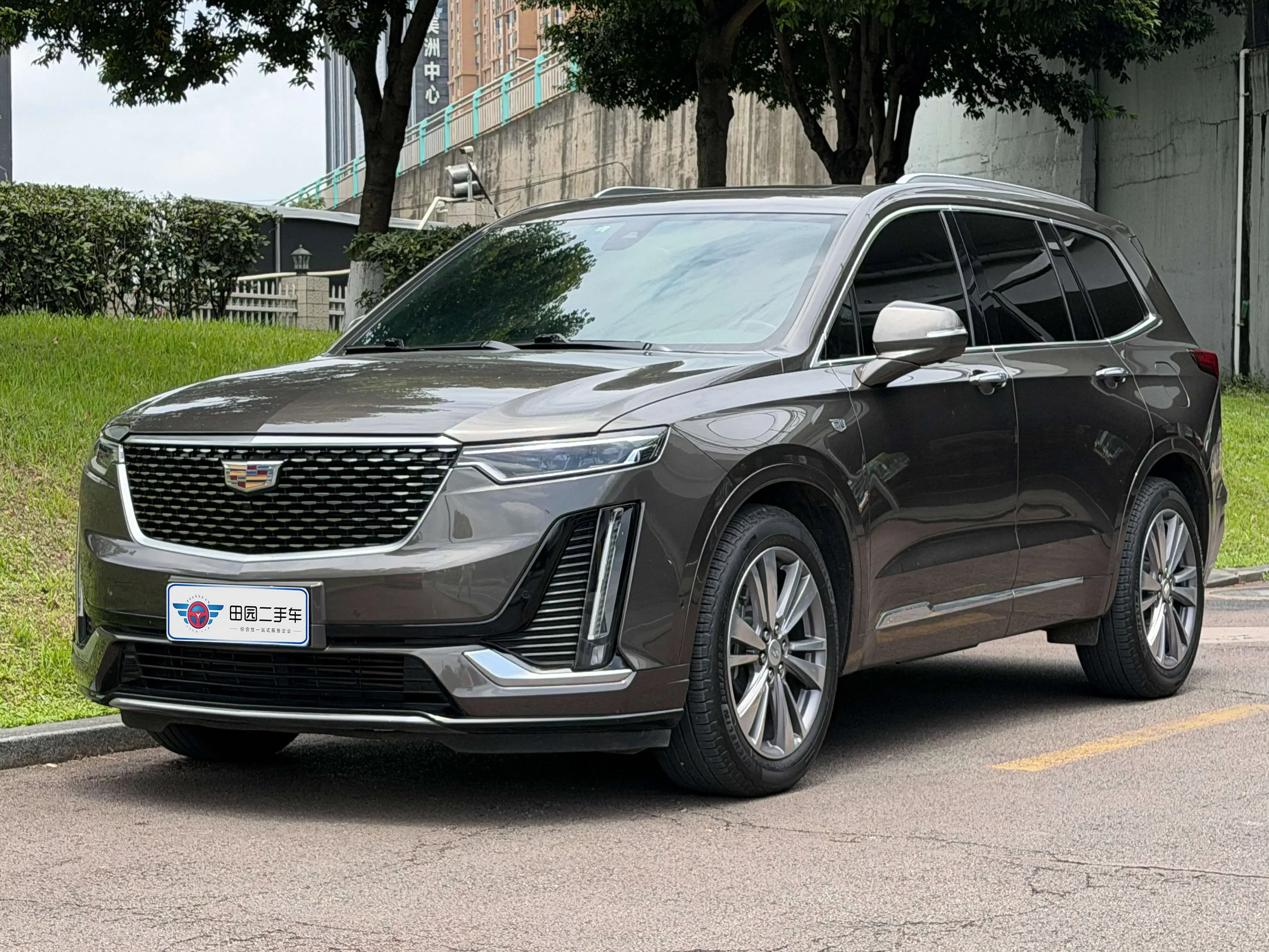 Cadillac XT6