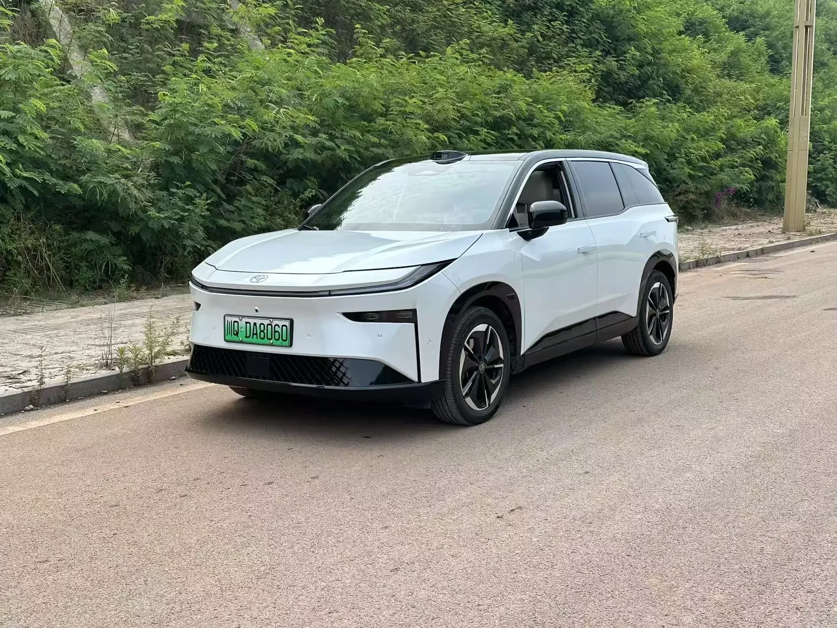 Toyota Bozhi 3X
