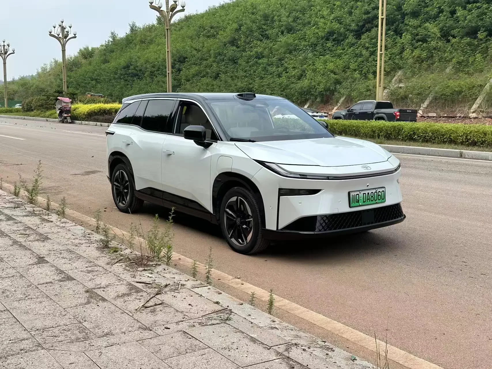 Toyota Bozhi 3X