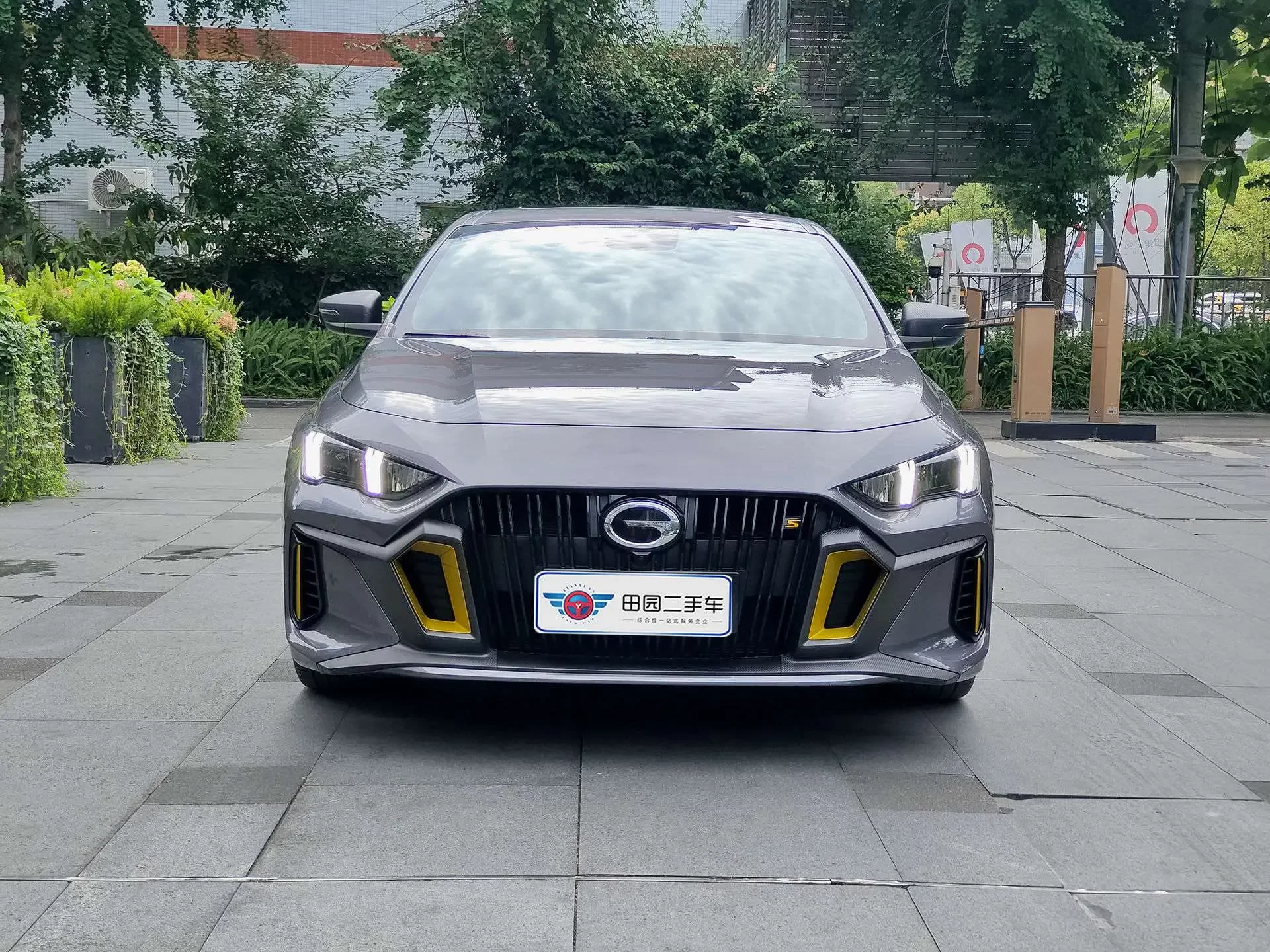 GAC Trumpchi Empow  из Китая