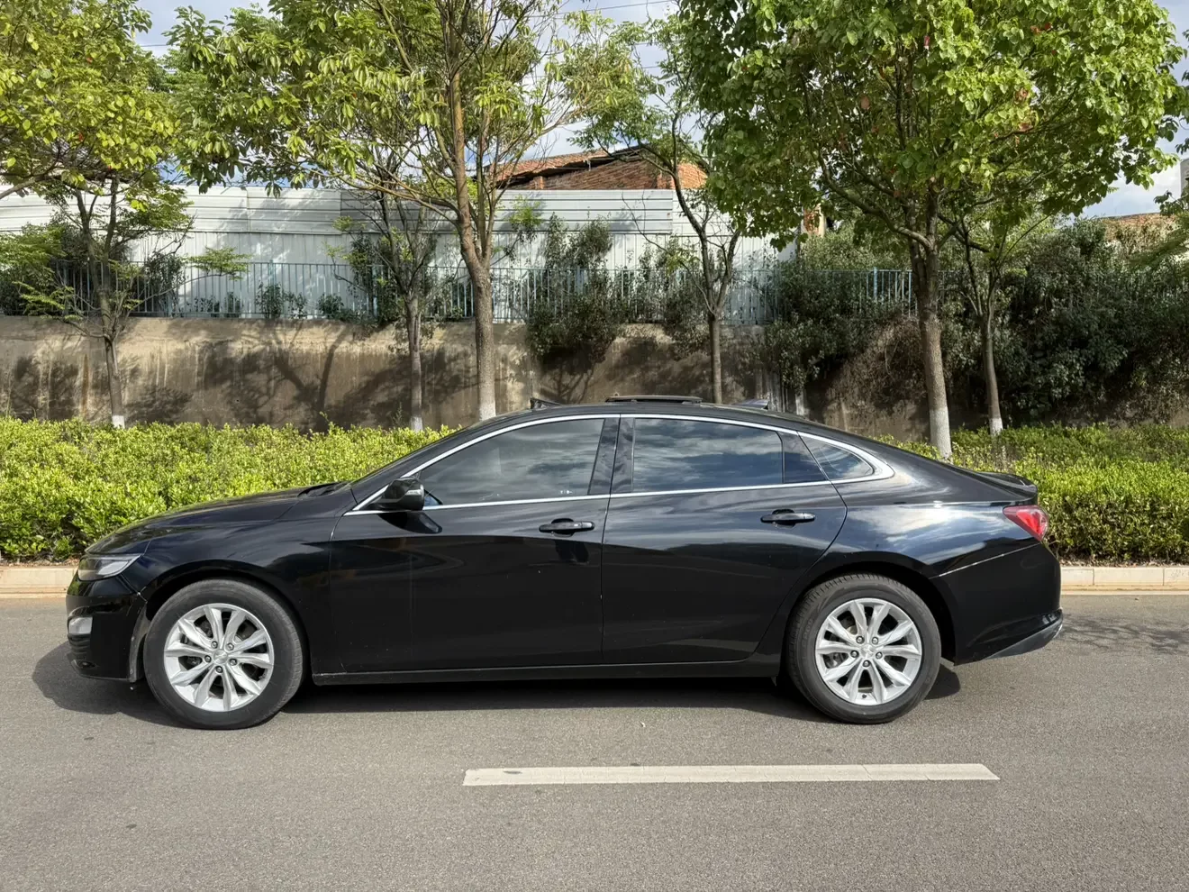 Chevrolet Malibu XL