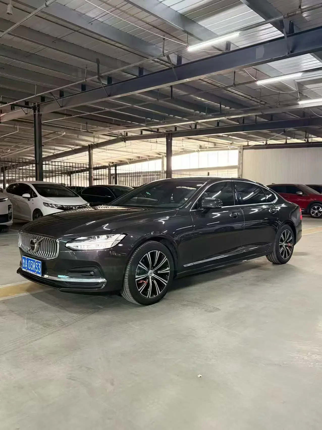 Volvo S90
