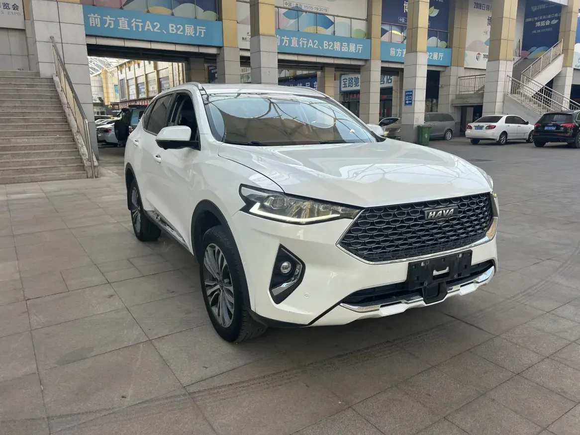 Haval F7