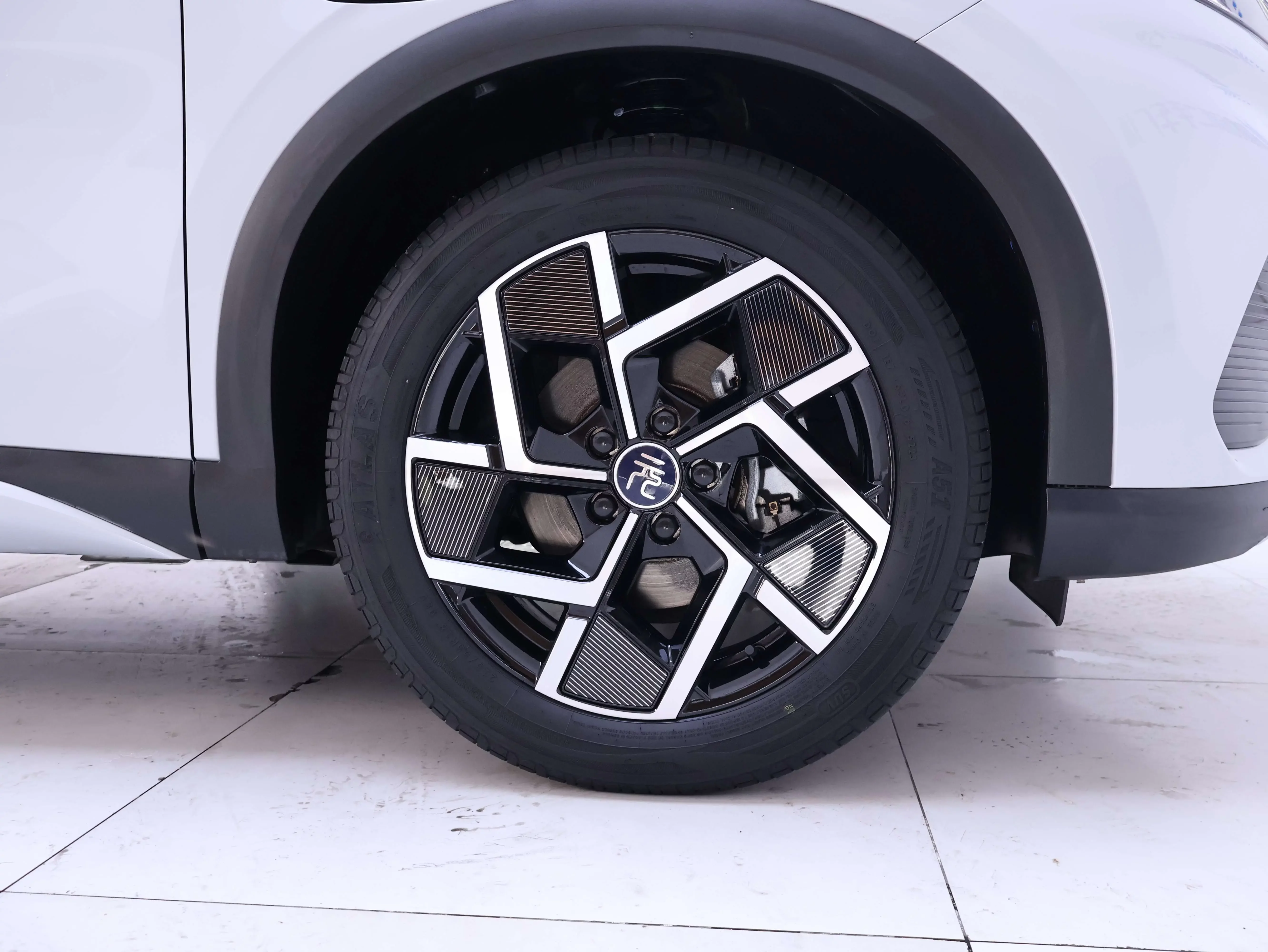 BYD Yuan PLUS