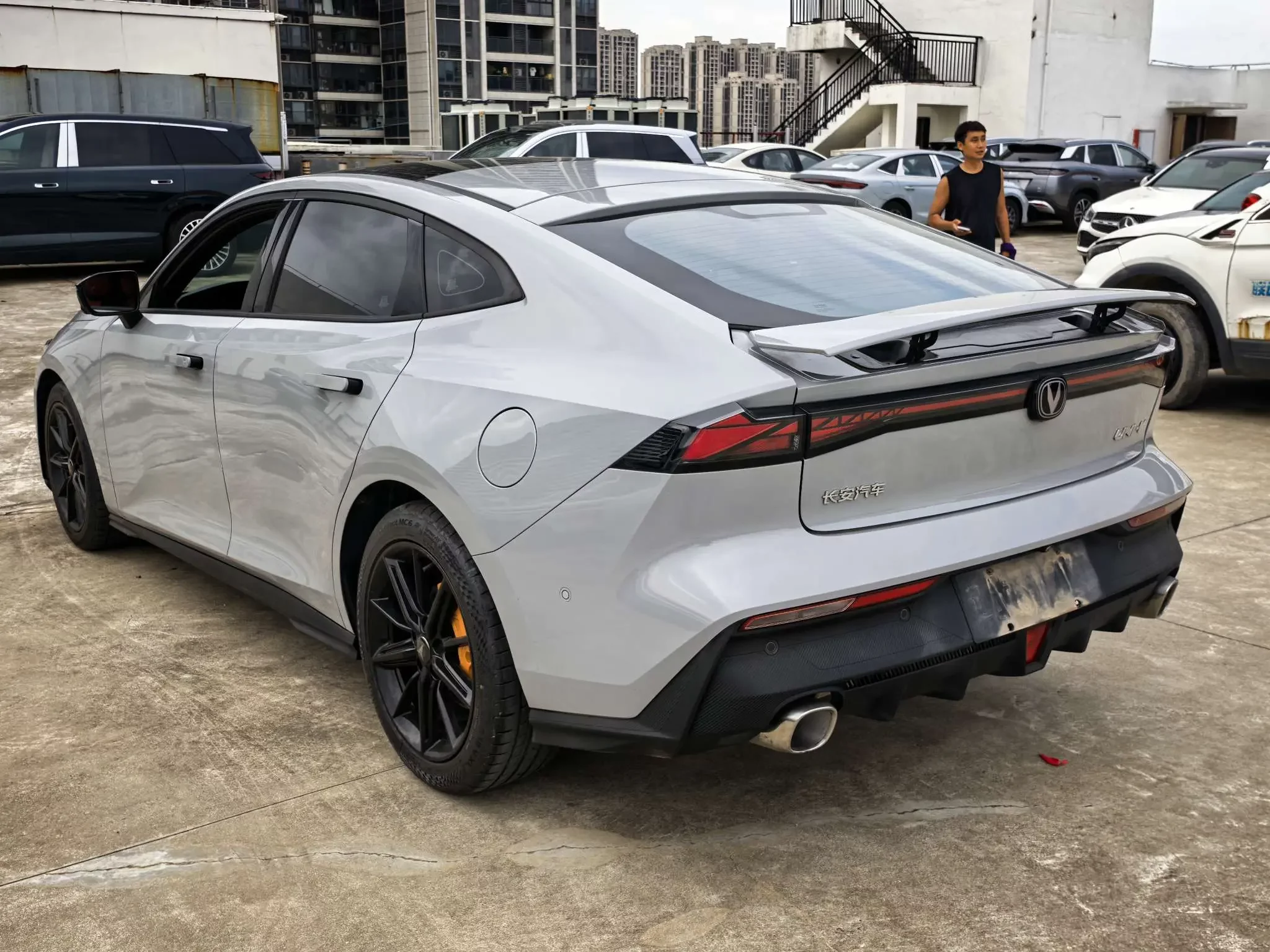 Changan UNI-V
