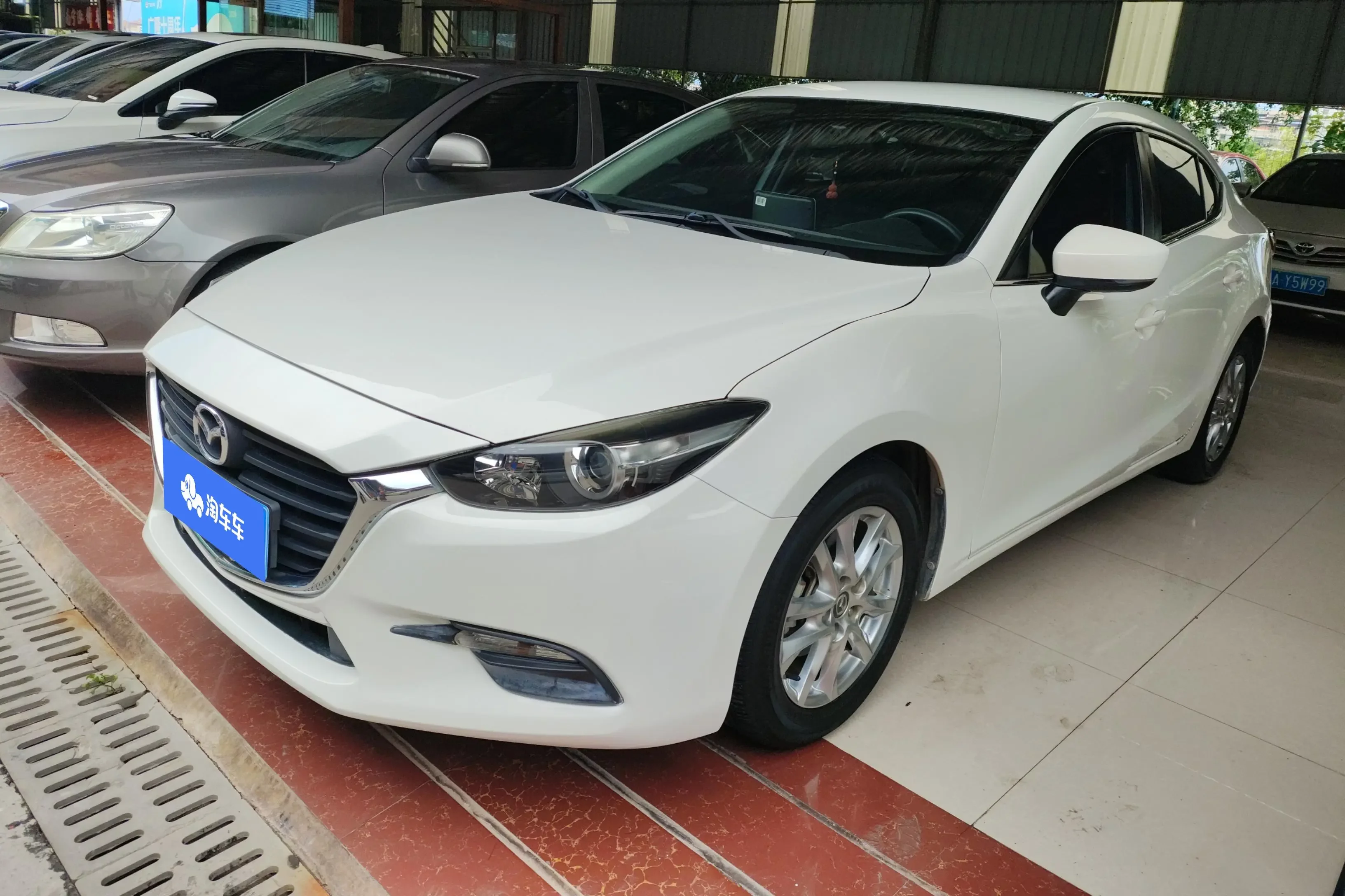 Mazda Axela