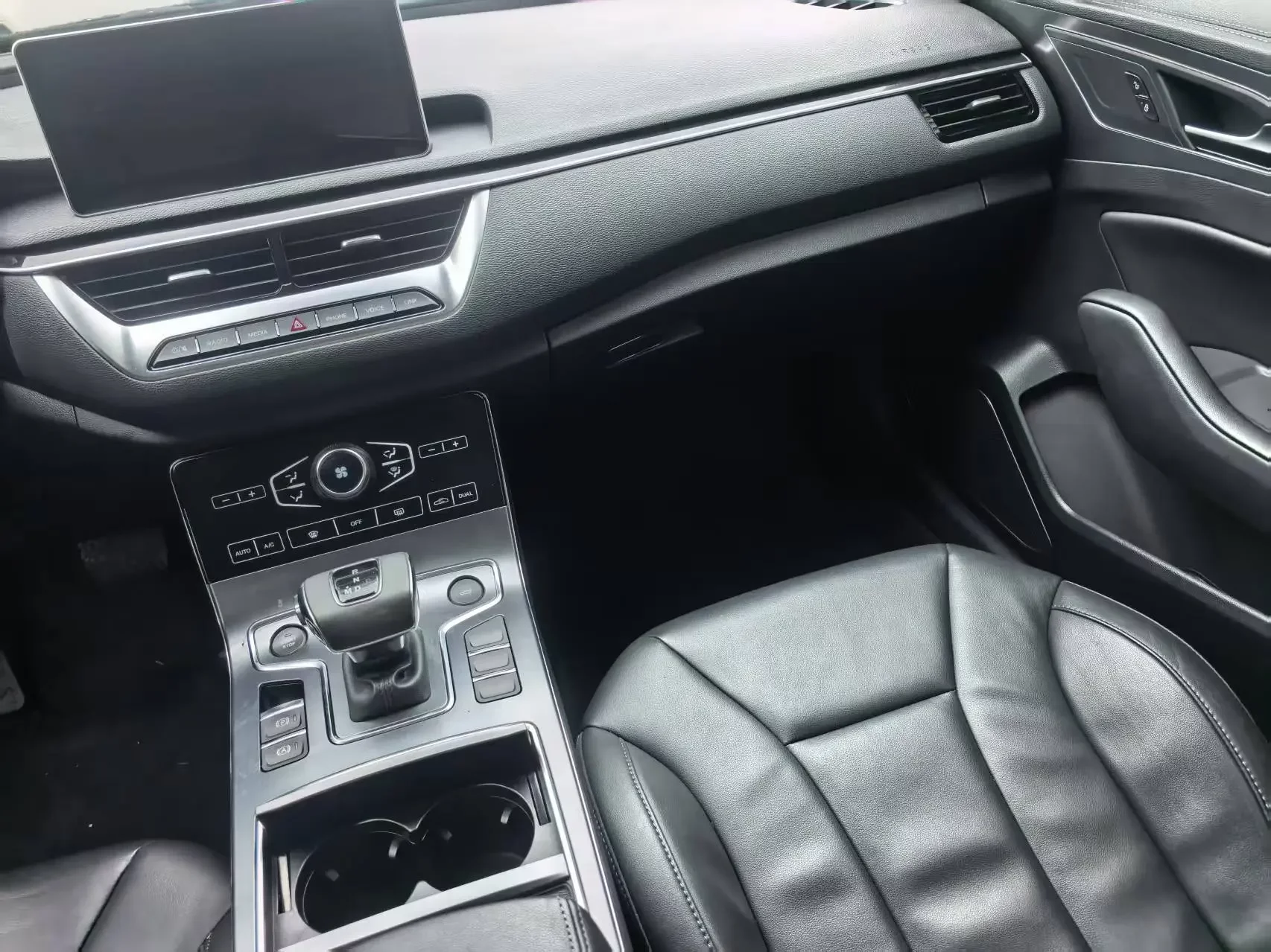 Hongqi H5 classic