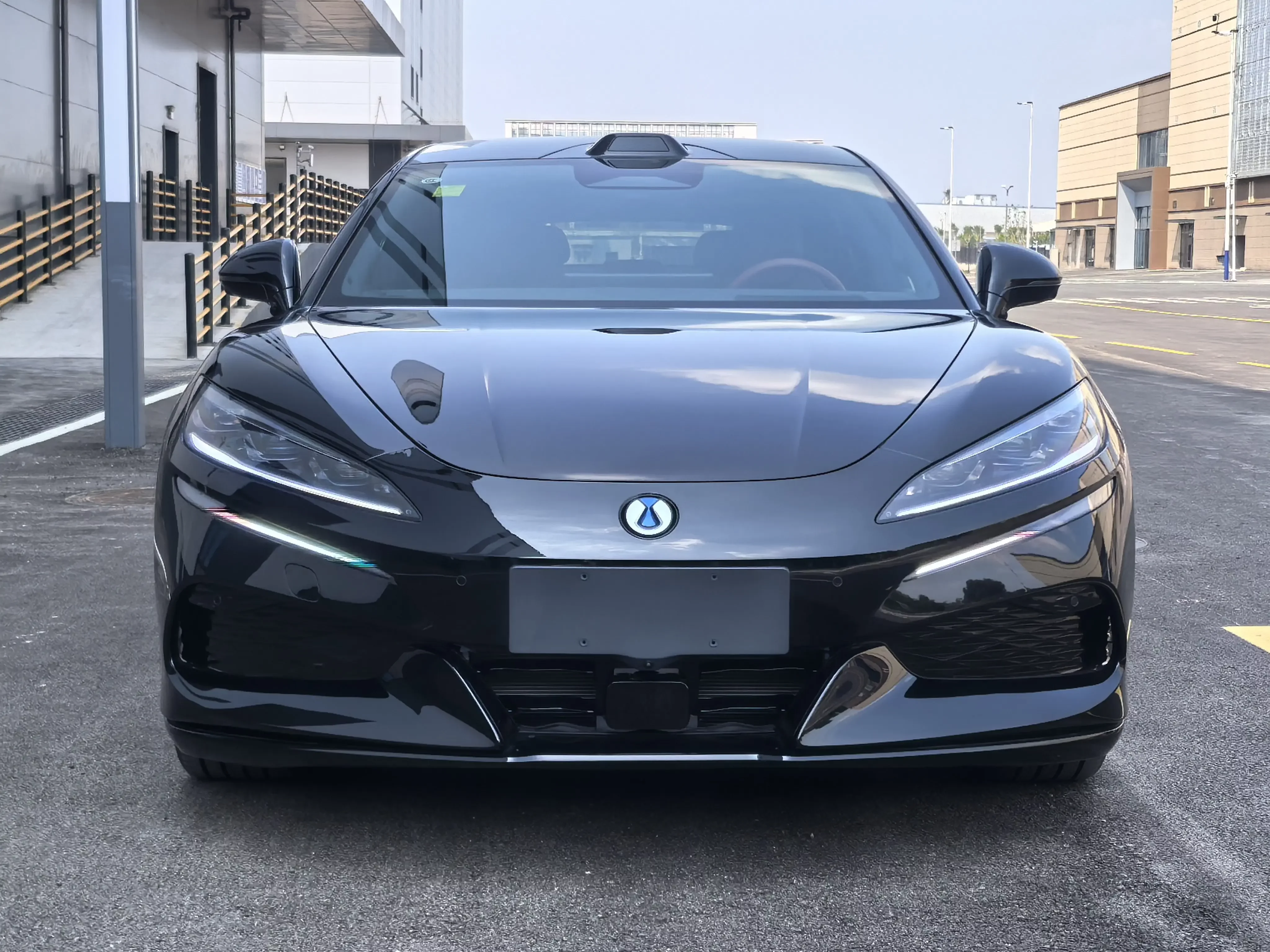 Denza BYD Z9GT EV