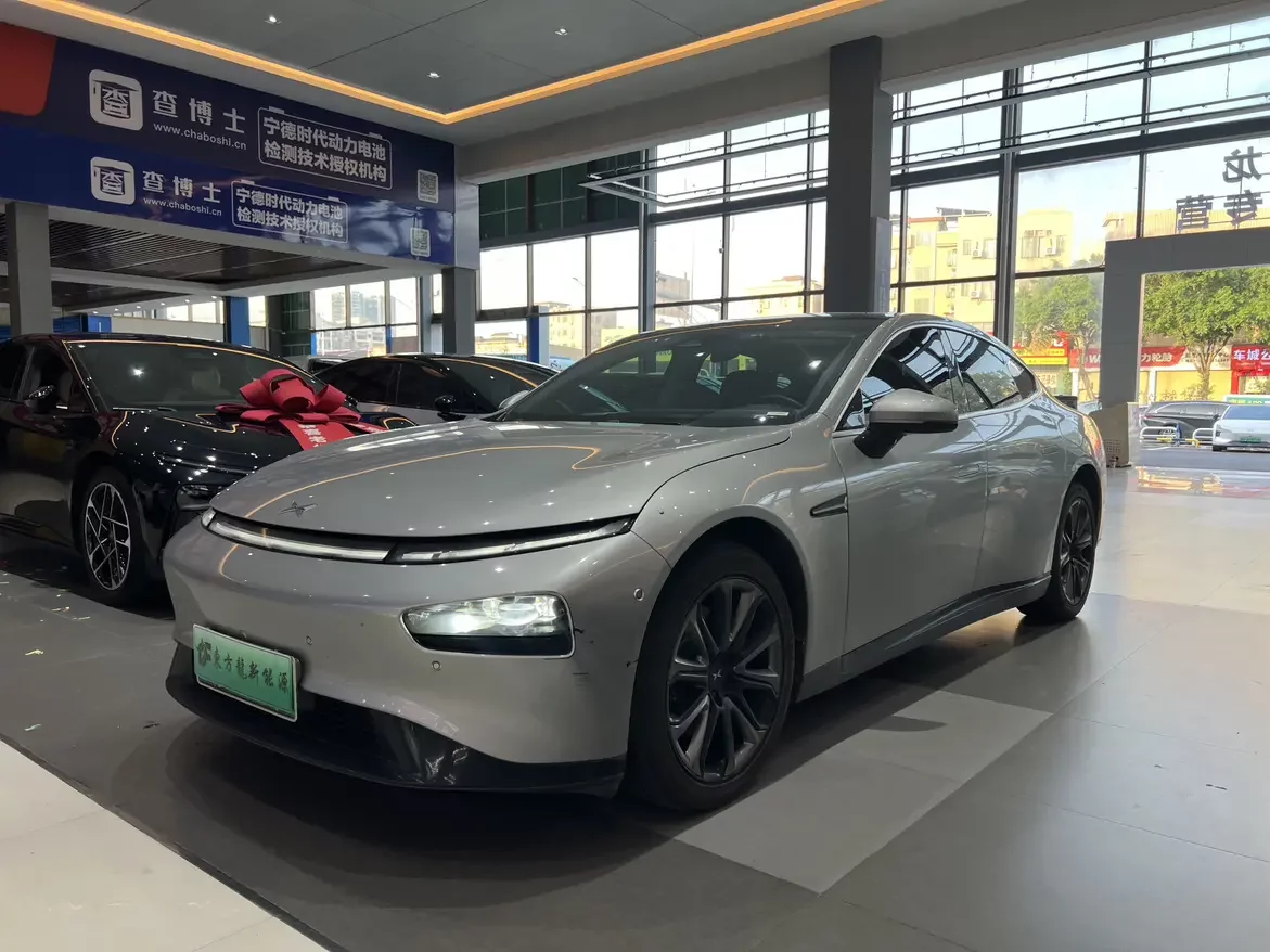 Xpeng P7