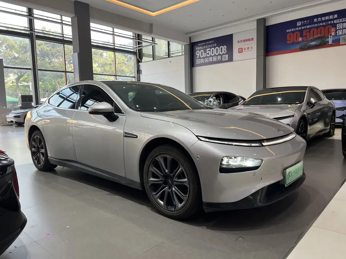 Xpeng P7