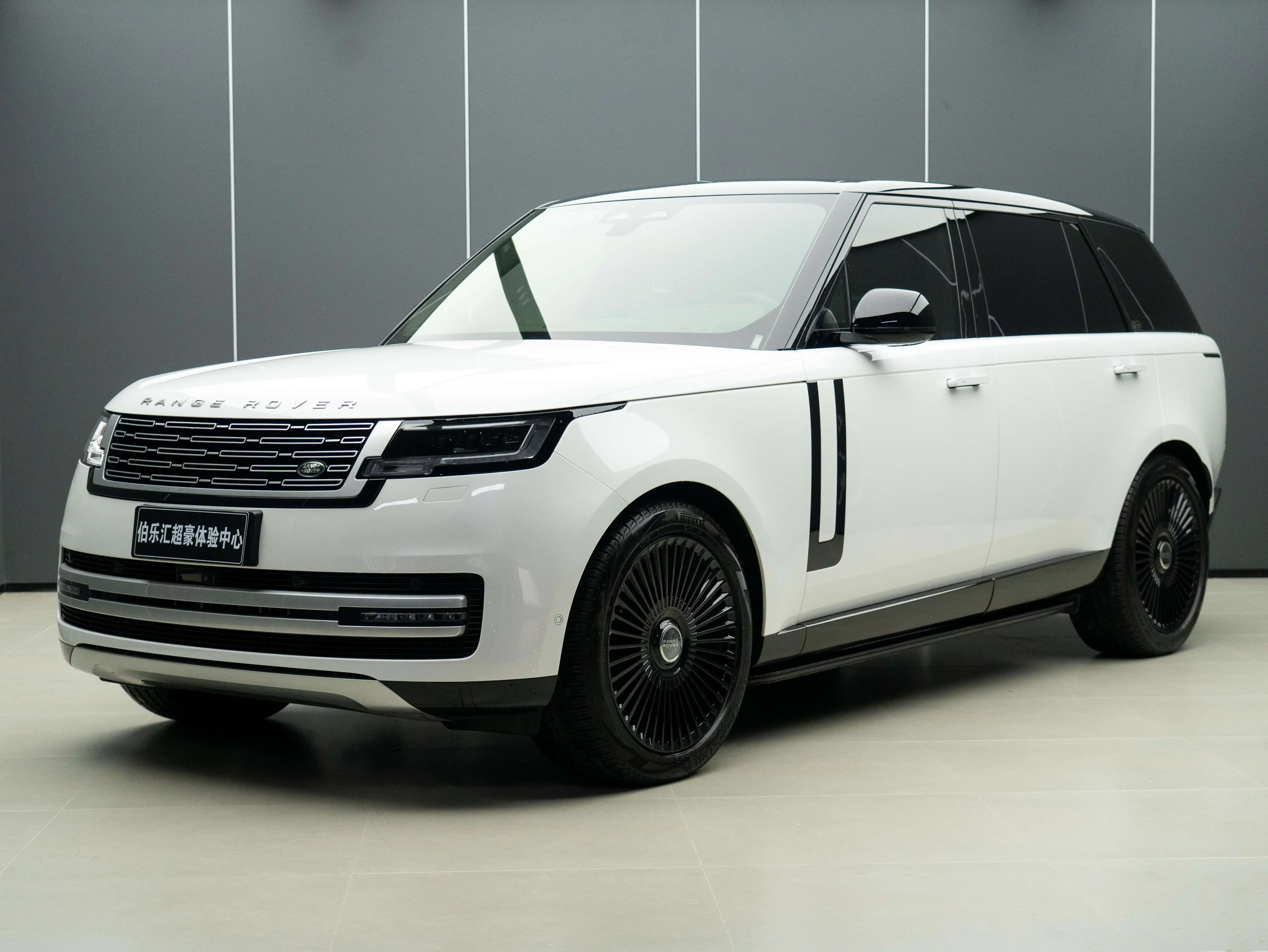 Land Rover range rover