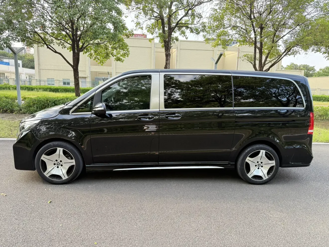 Mercedes-Benz V Class