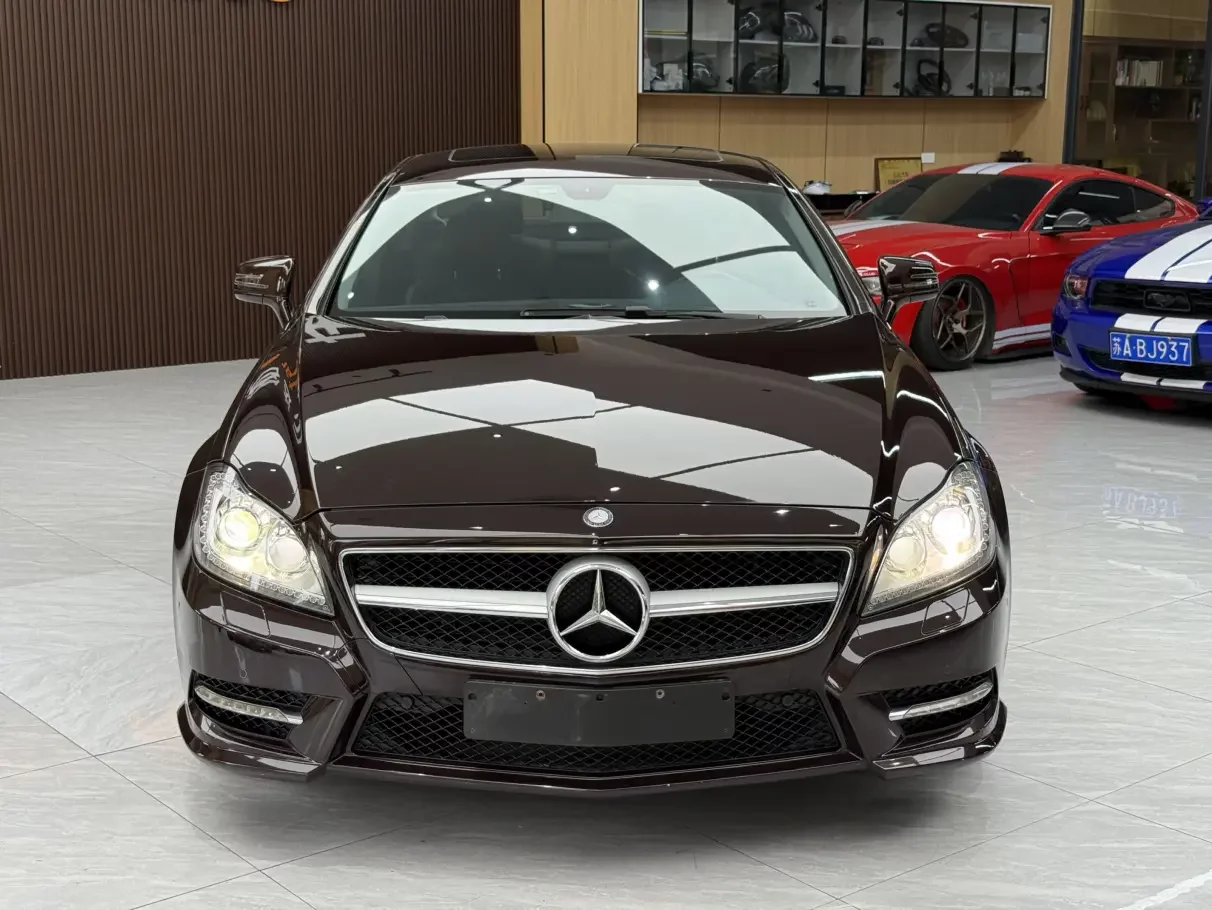 Mercedes-Benz CLS