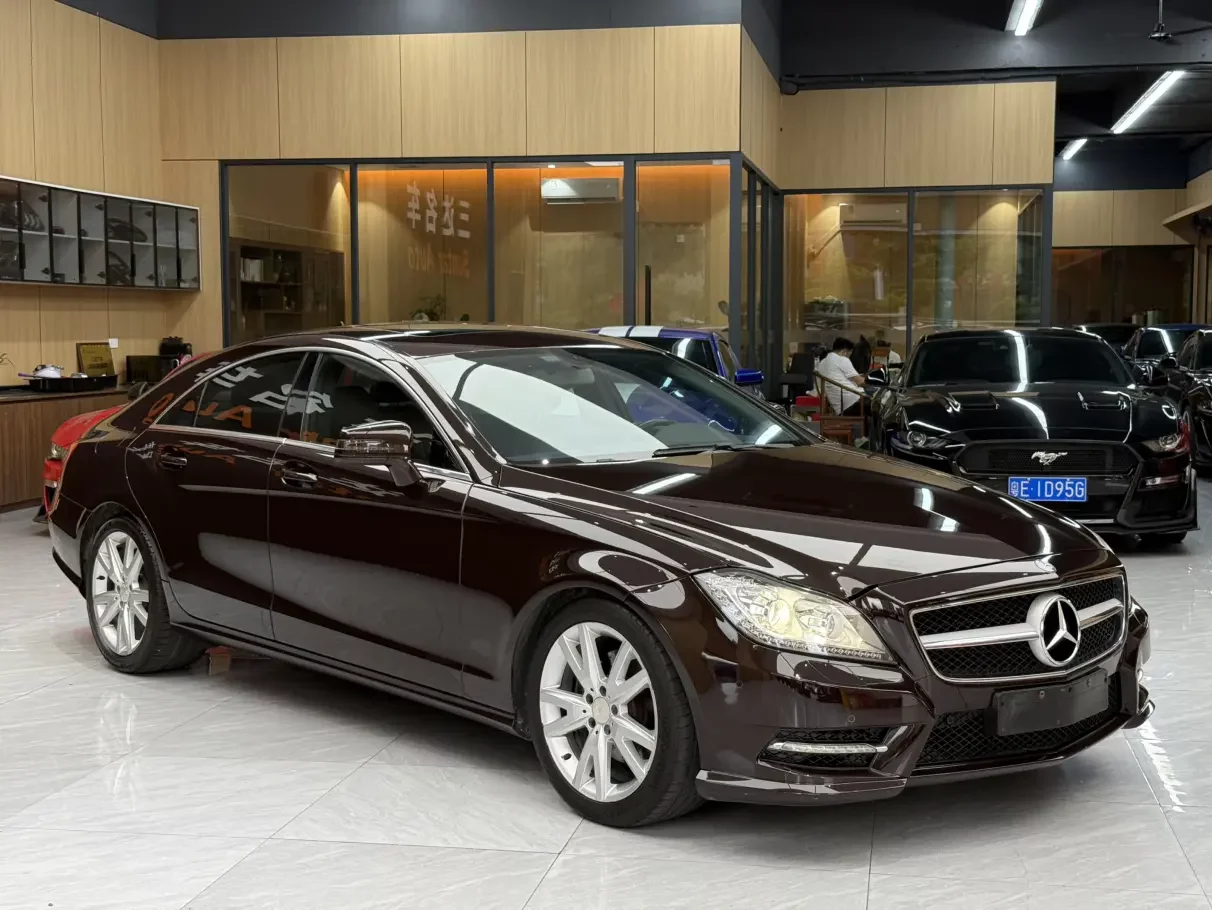 Mercedes-Benz CLS