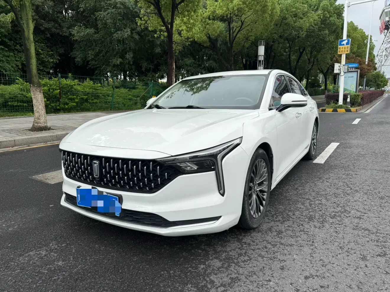 FAW Bestune B70