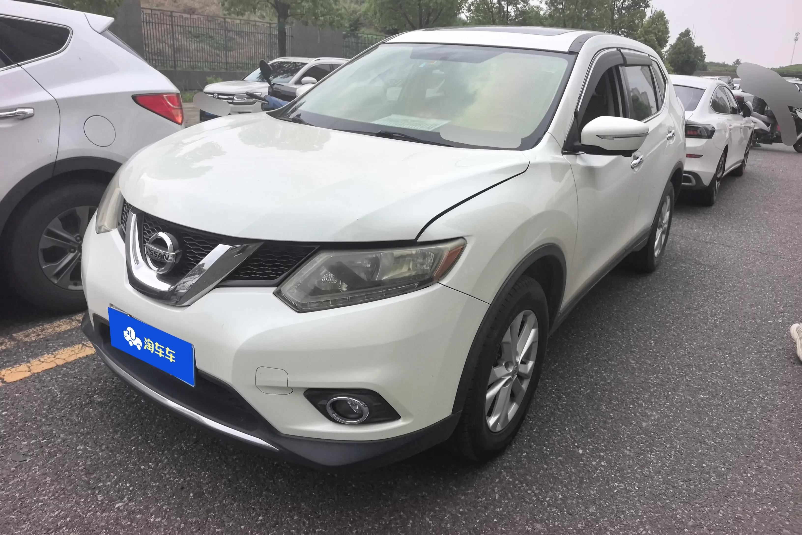 Nissan X-Trail (Qijun)  из Китая