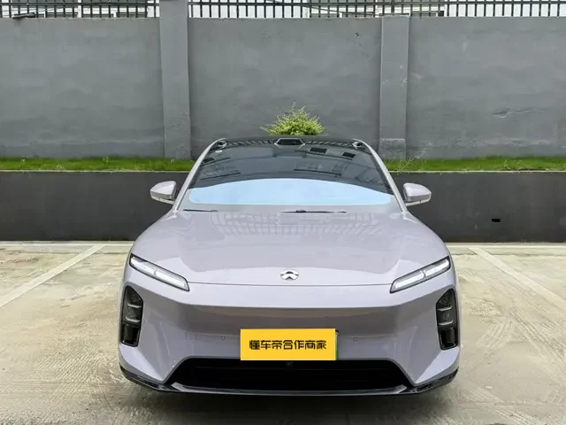 NIO ET5T  из Китая