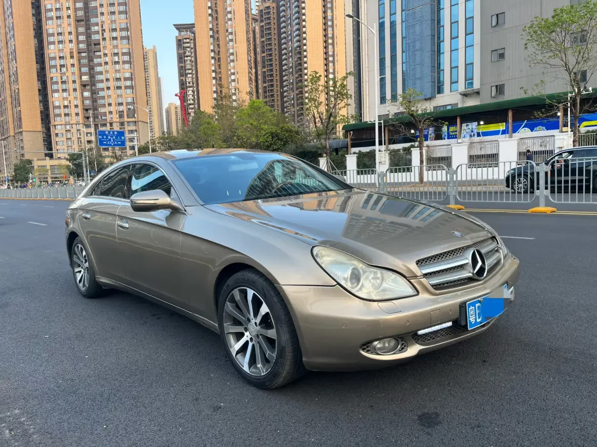 Mercedes-Benz CLS