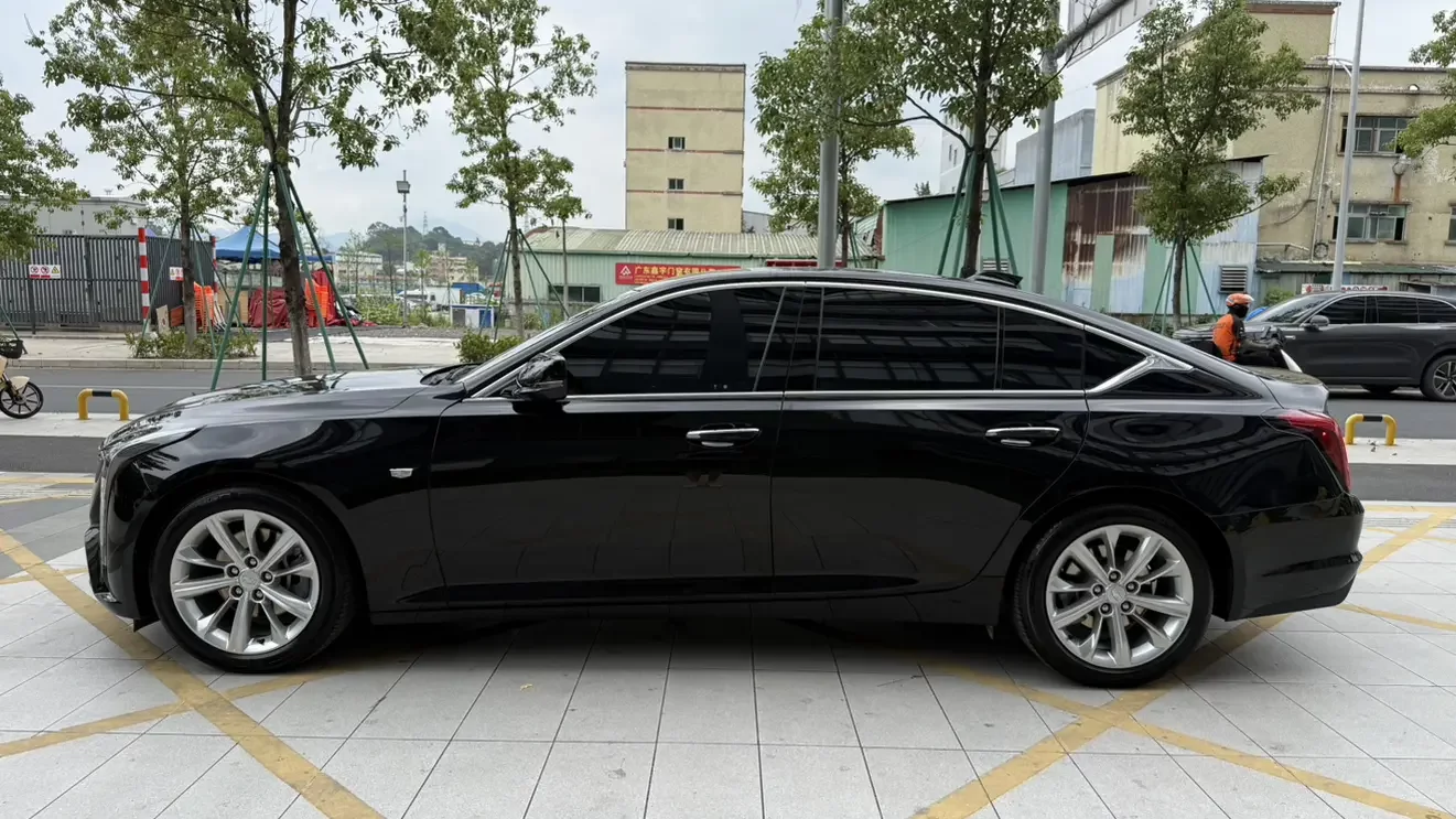 Cadillac CT5
