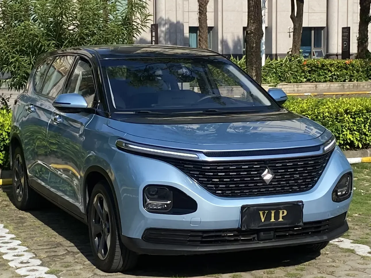 Baojun RM-5