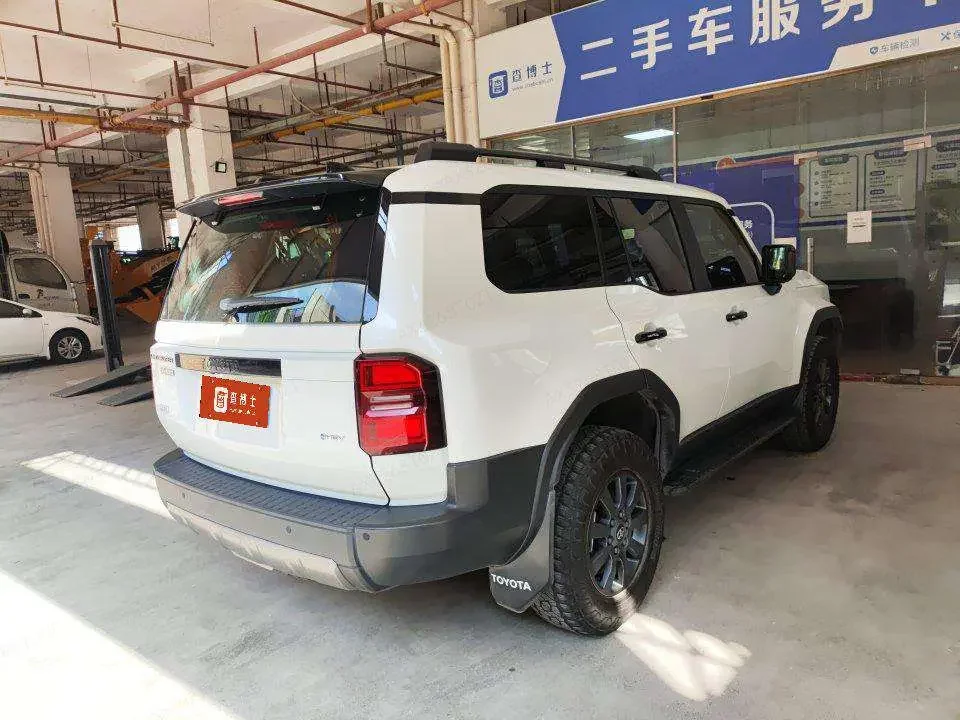 Toyota prado
