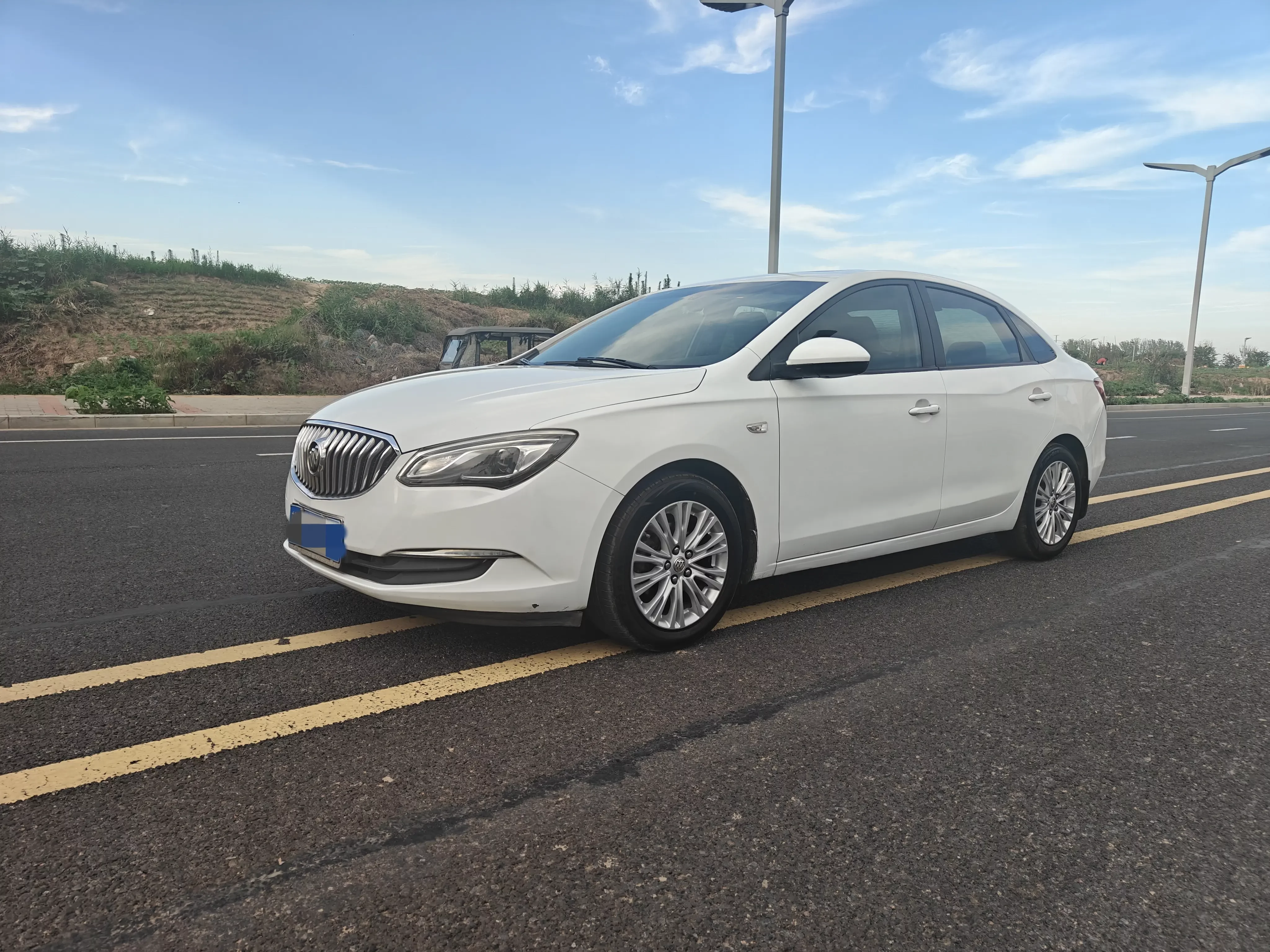 Buick Yinglang