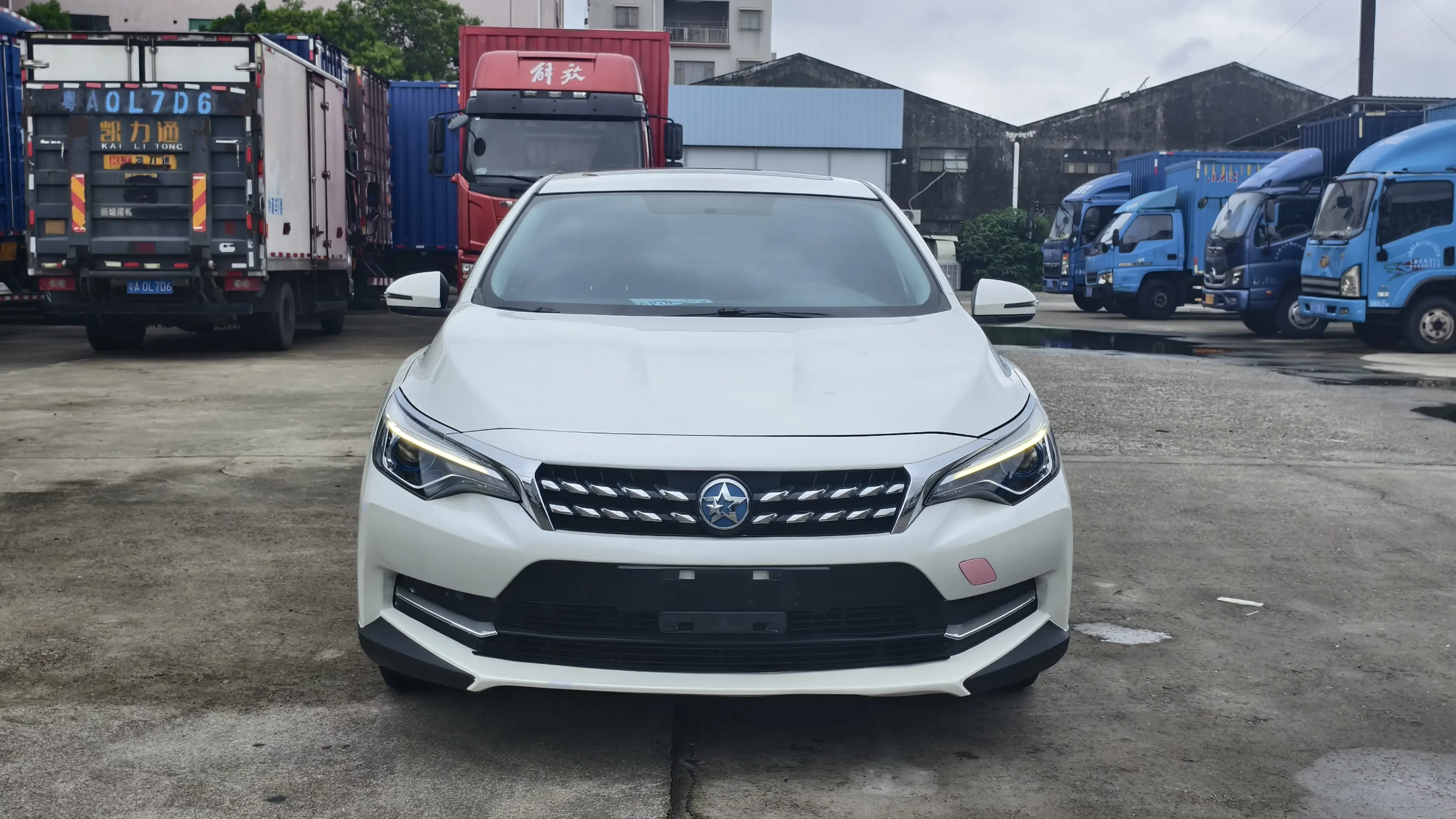 Kai Chen Venucia D60