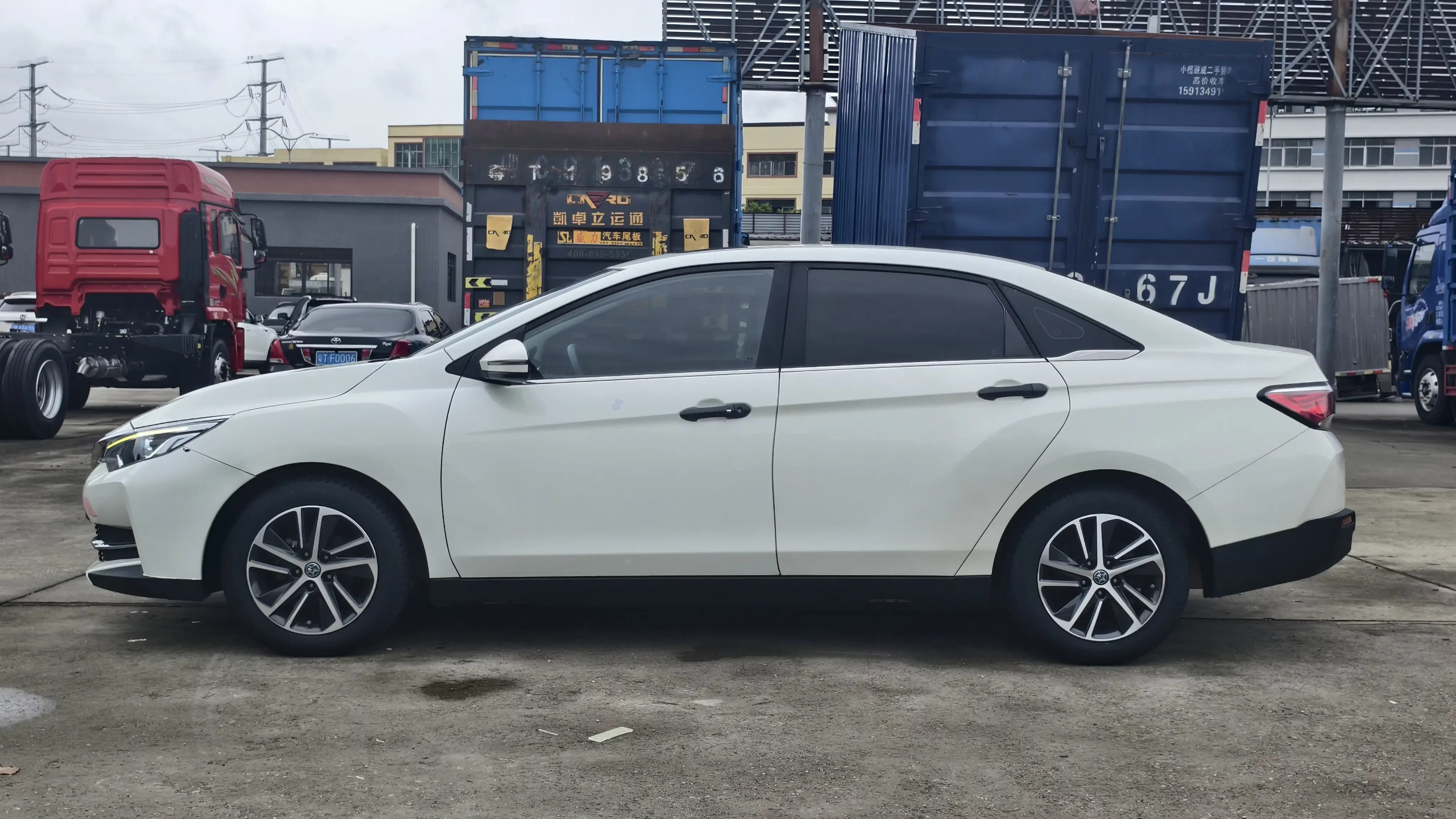 Kai Chen Venucia D60