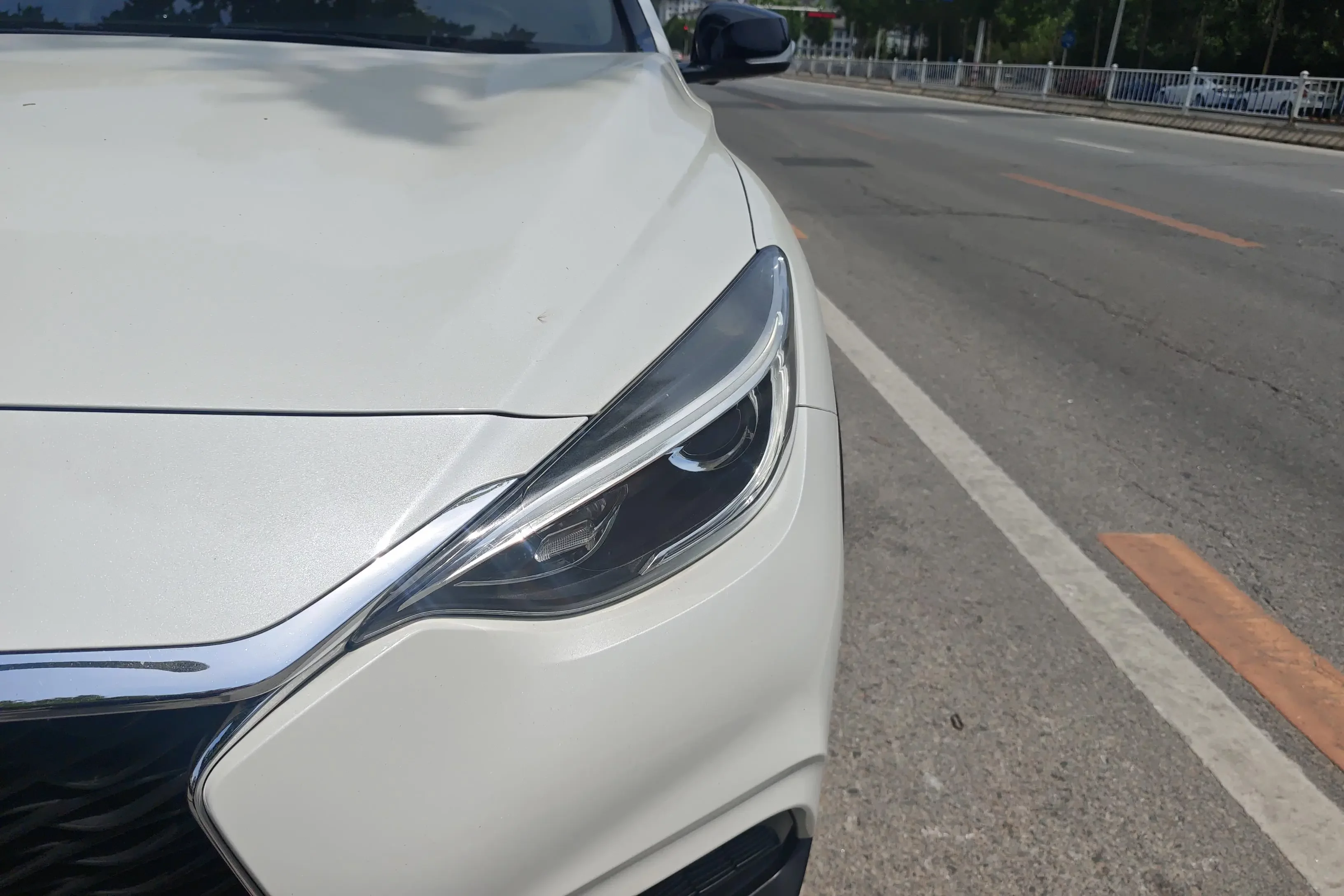 Infiniti QX30