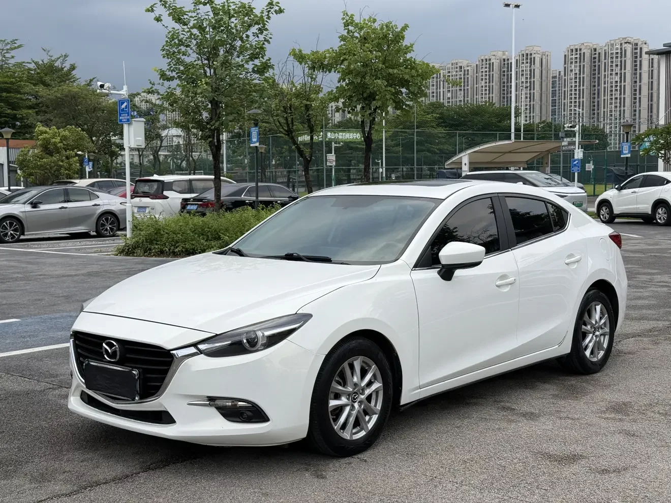 Mazda Axela