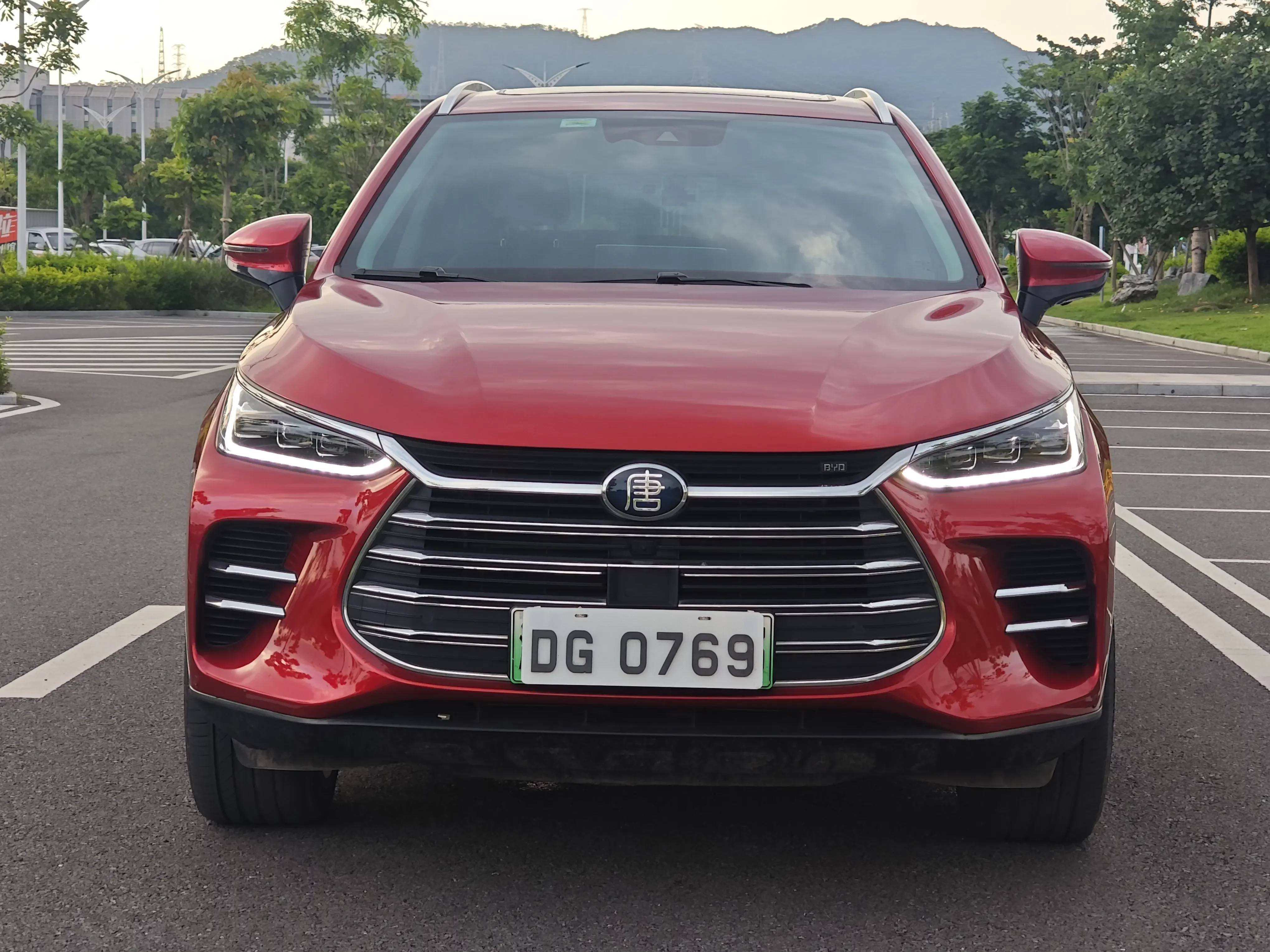 BYD Tang DM