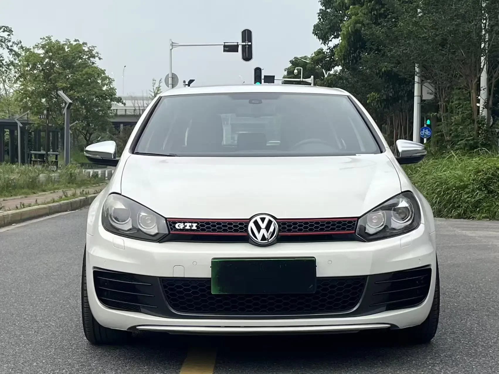 Volkswagen Golf GTI  из Китая