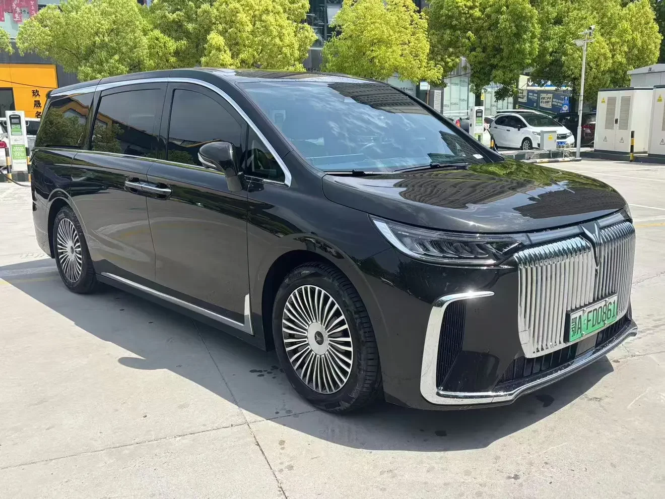 Voyah Lantu Dreamer PHEV