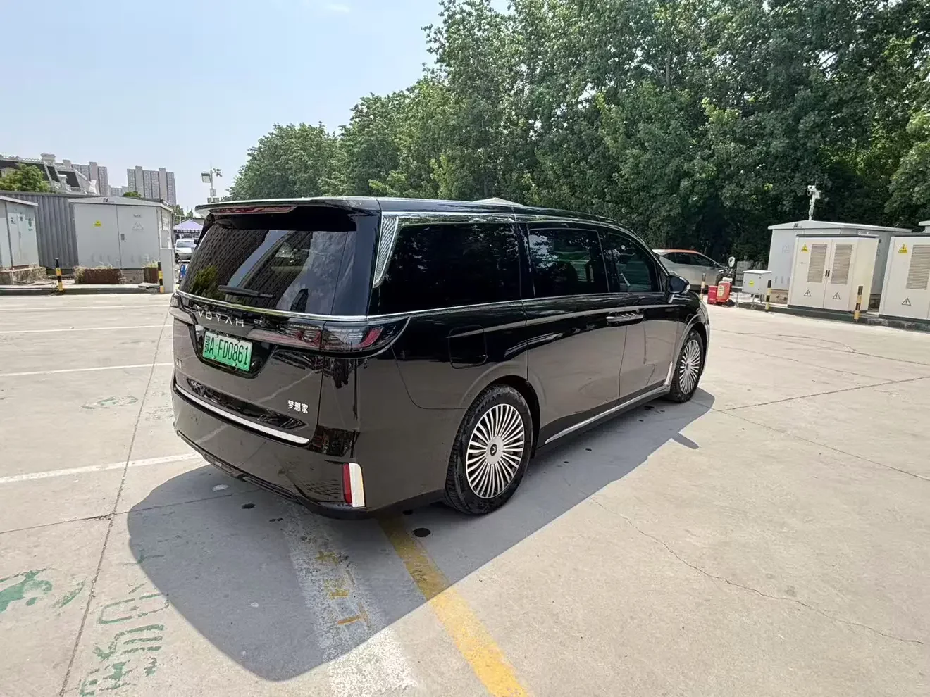 Voyah Lantu Dreamer PHEV