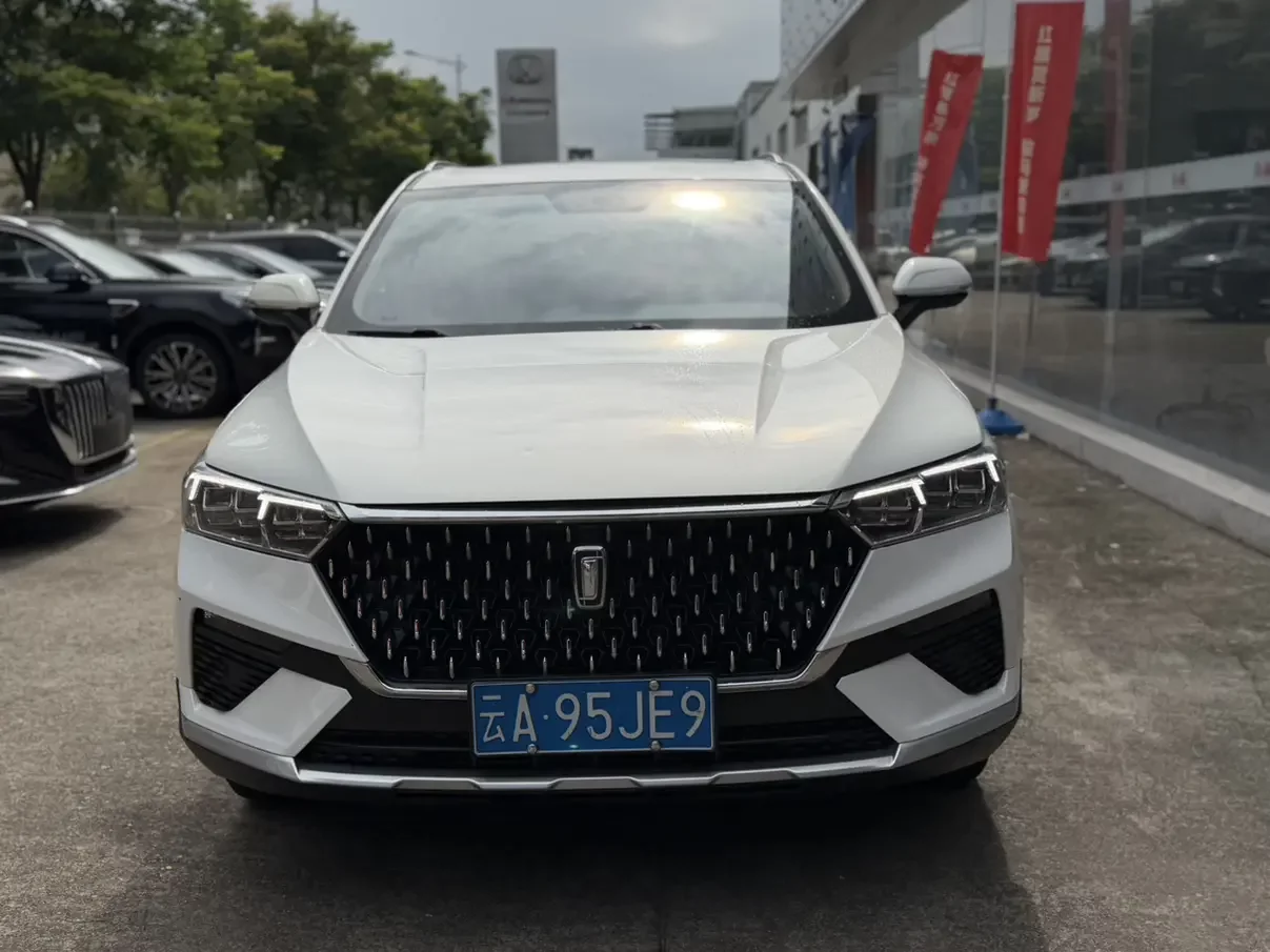 FAW Bestune T77