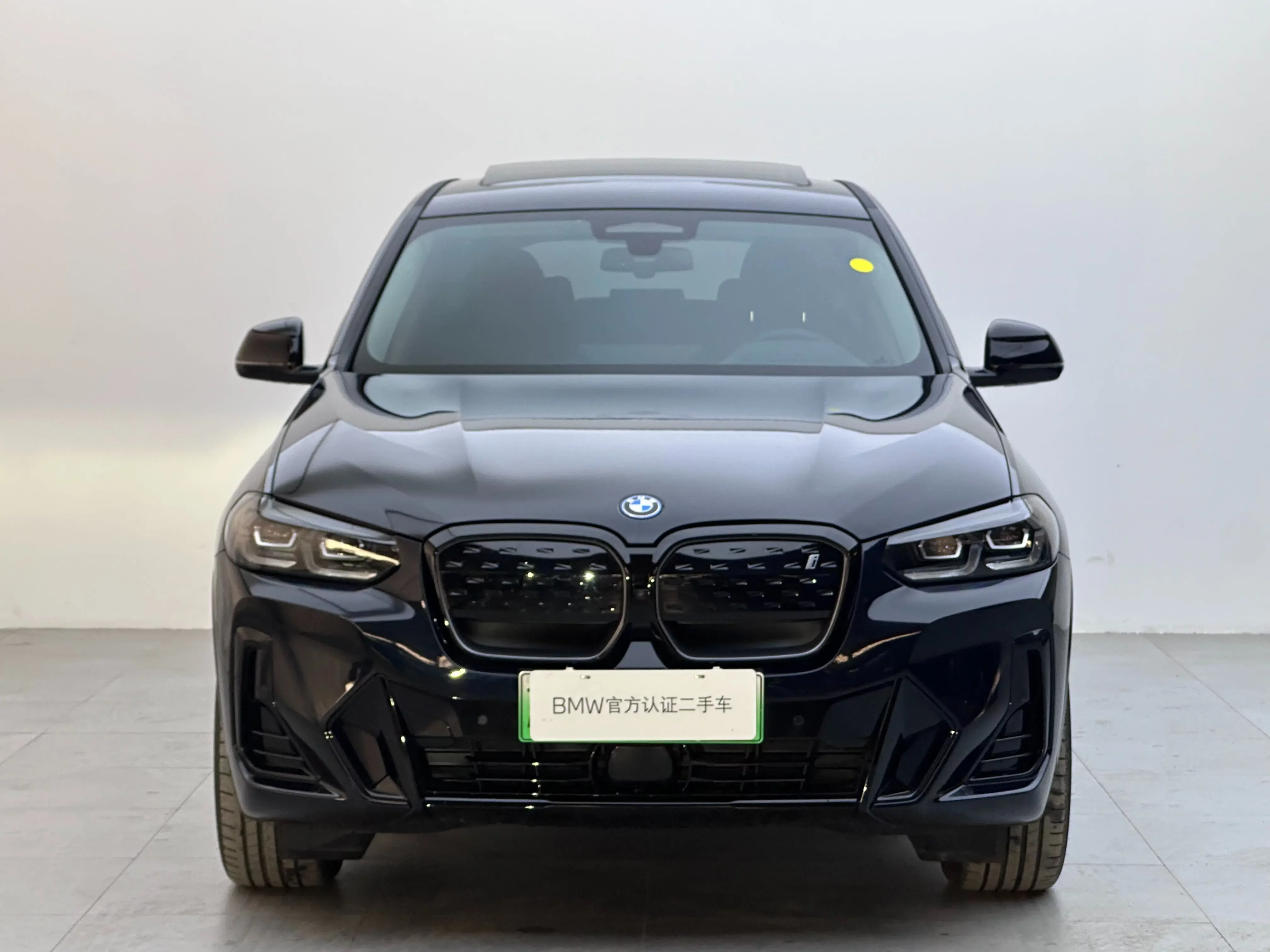 BMW iX3