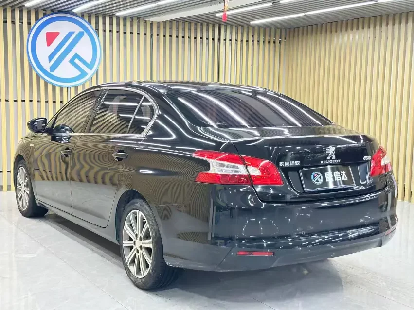 Peugeot 408