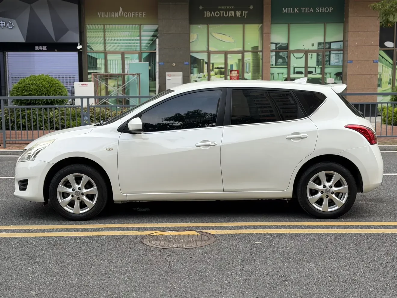 Nissan Tiida