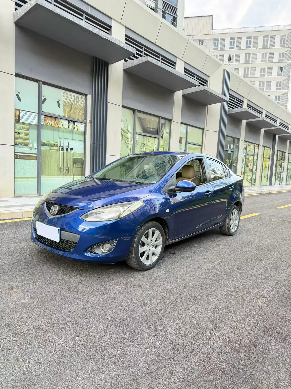Mazda 2