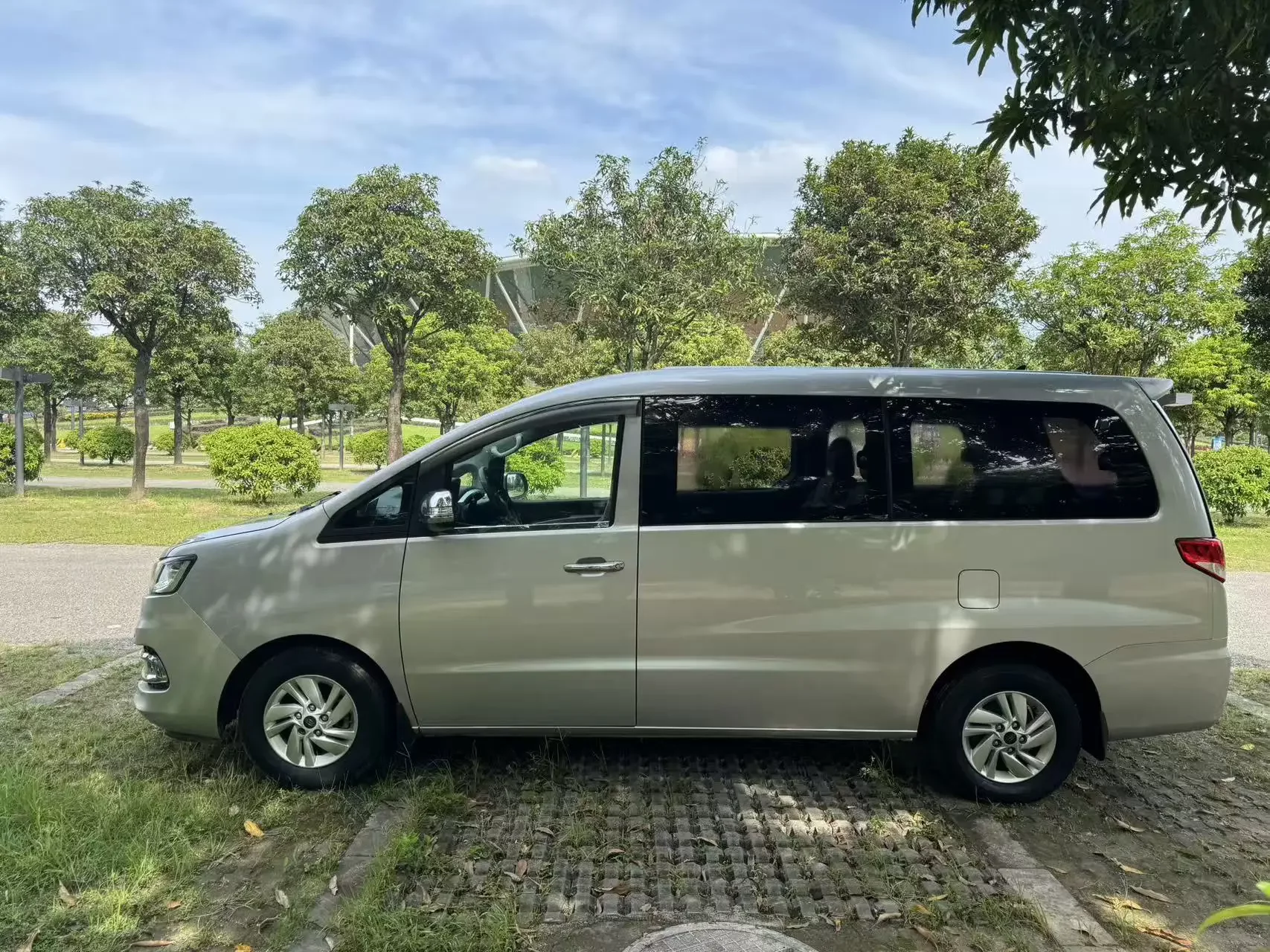 JAC Ruifeng M4